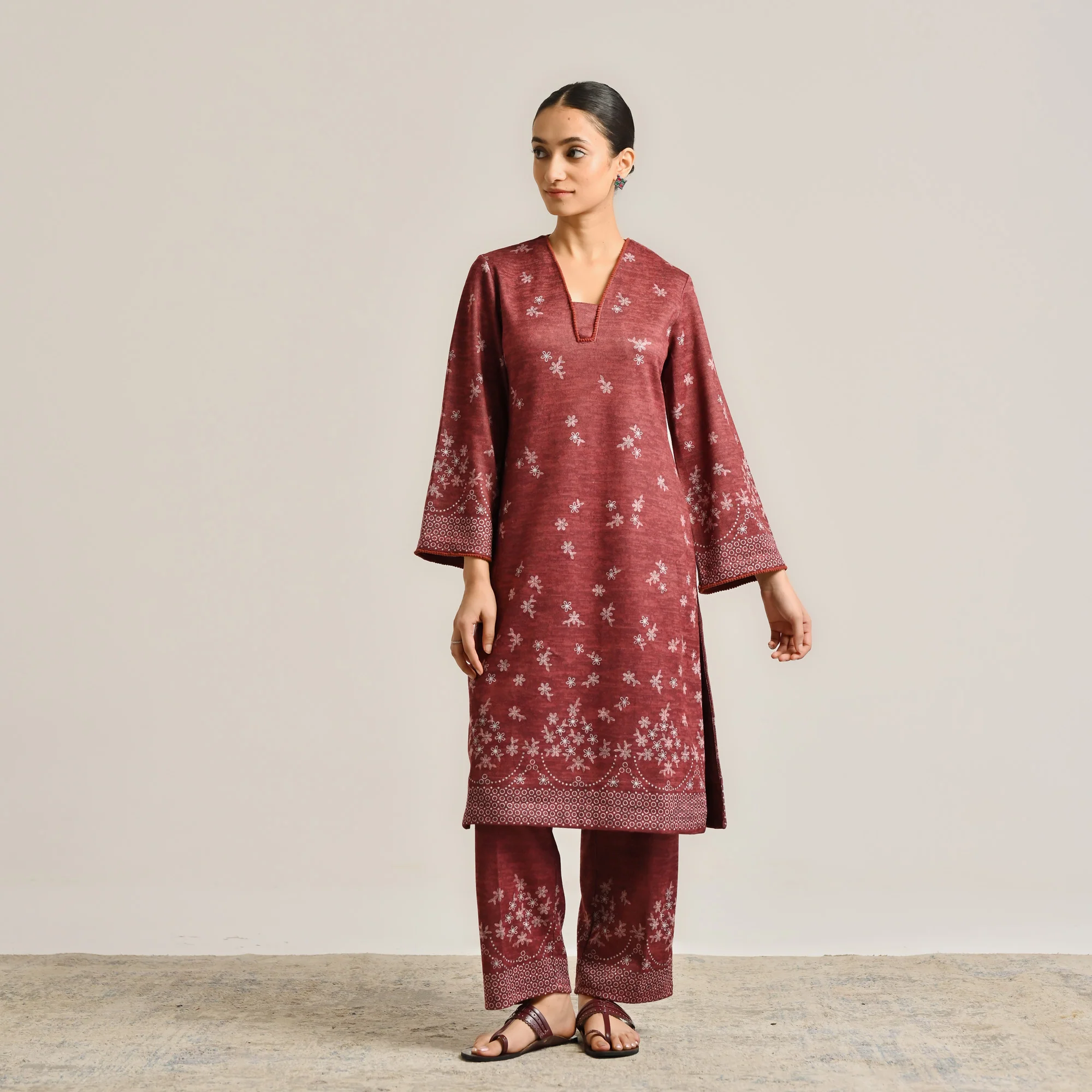 Maroon Contemporary Woollen Kurta with Lace Detail - Image 6