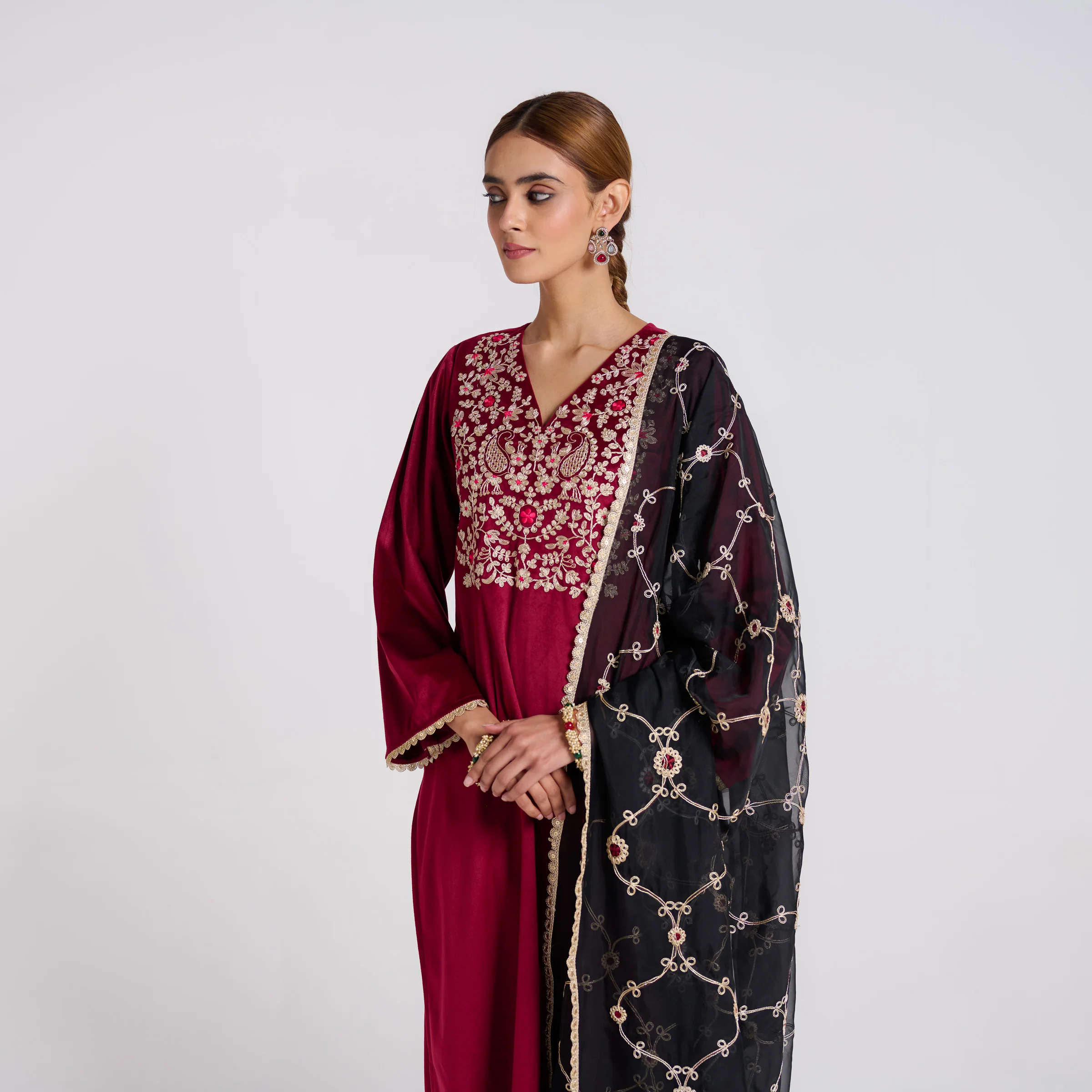 Maroon Embroidered Gulzaar Velvet Set with Dupatta - Image 3