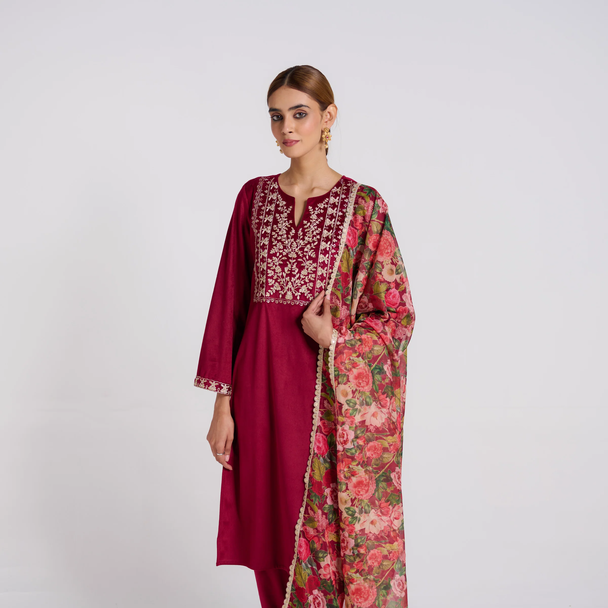 Maroon Embroidered Phulwari Velvet Set with Dupatta - Image 3