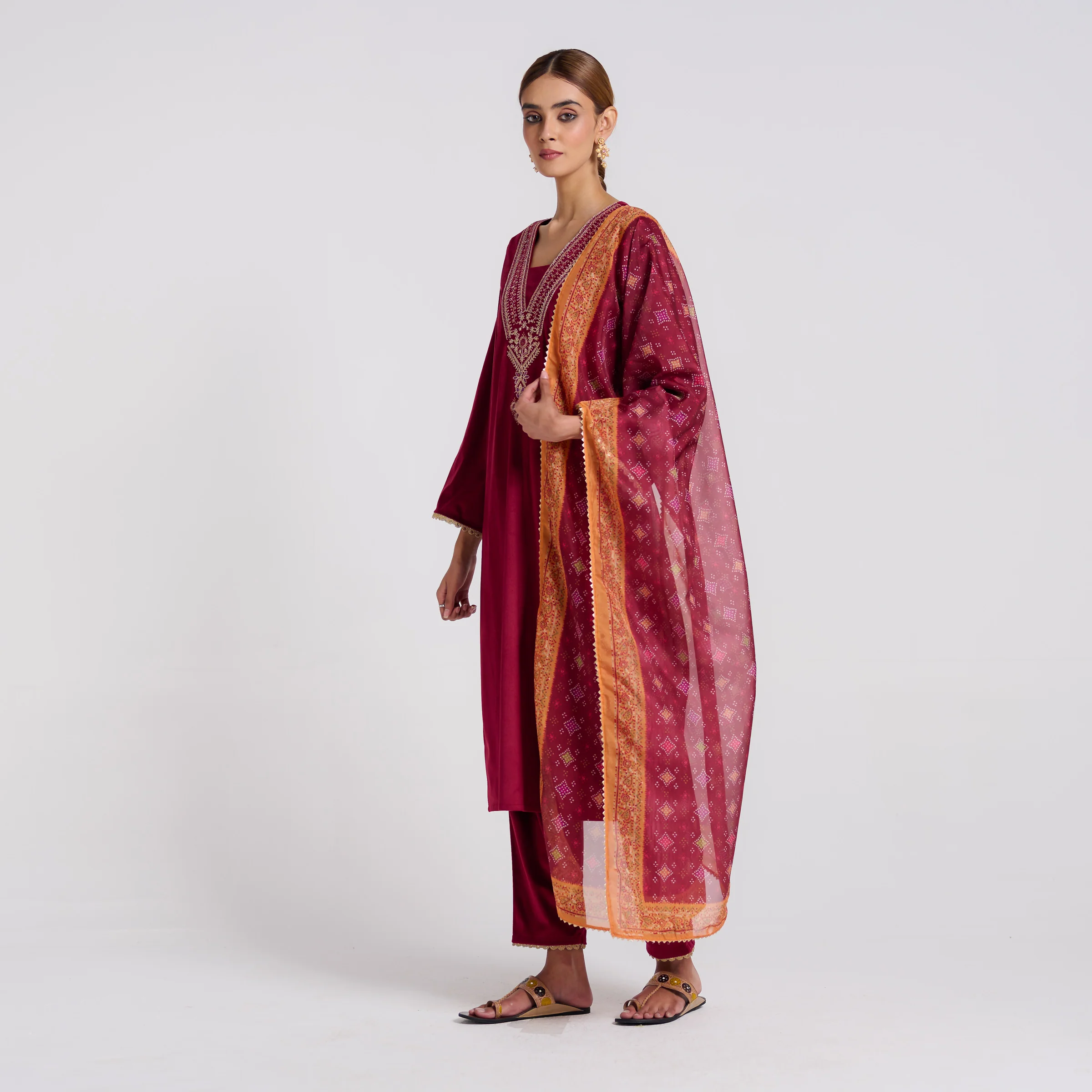 Maroon Embroidered Zareen Velvet Set with Dupatta - Image 4