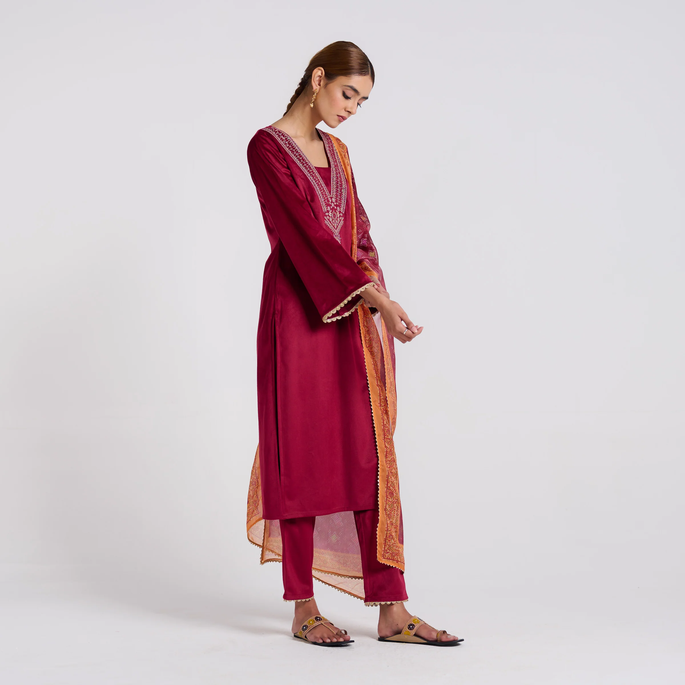 Maroon Embroidered Zareen Velvet Set with Dupatta - Image 5