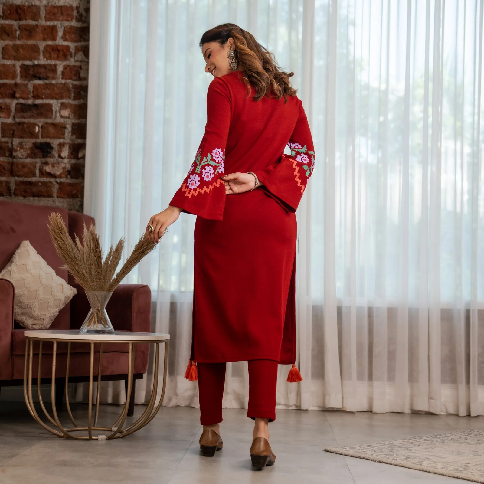 Maroon Acrylic Floral Kurta with Flared Sleeves - Image 5