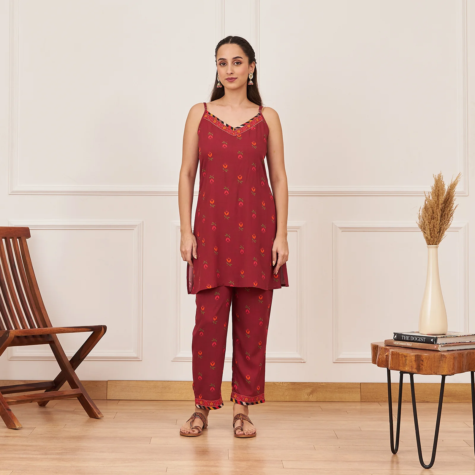 Maroon Printed Tunic and Pant Set with Black Tiered Long Shrug and Belt - Image 7