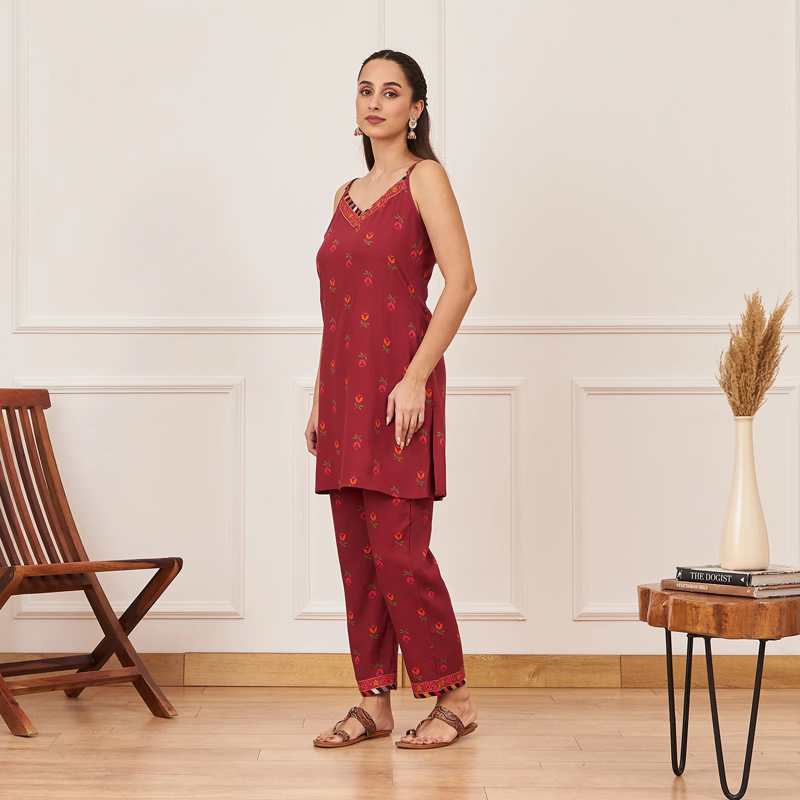 Maroon Printed Tunic and Pant Set with Black Tiered Long Shrug and Belt - Image 8