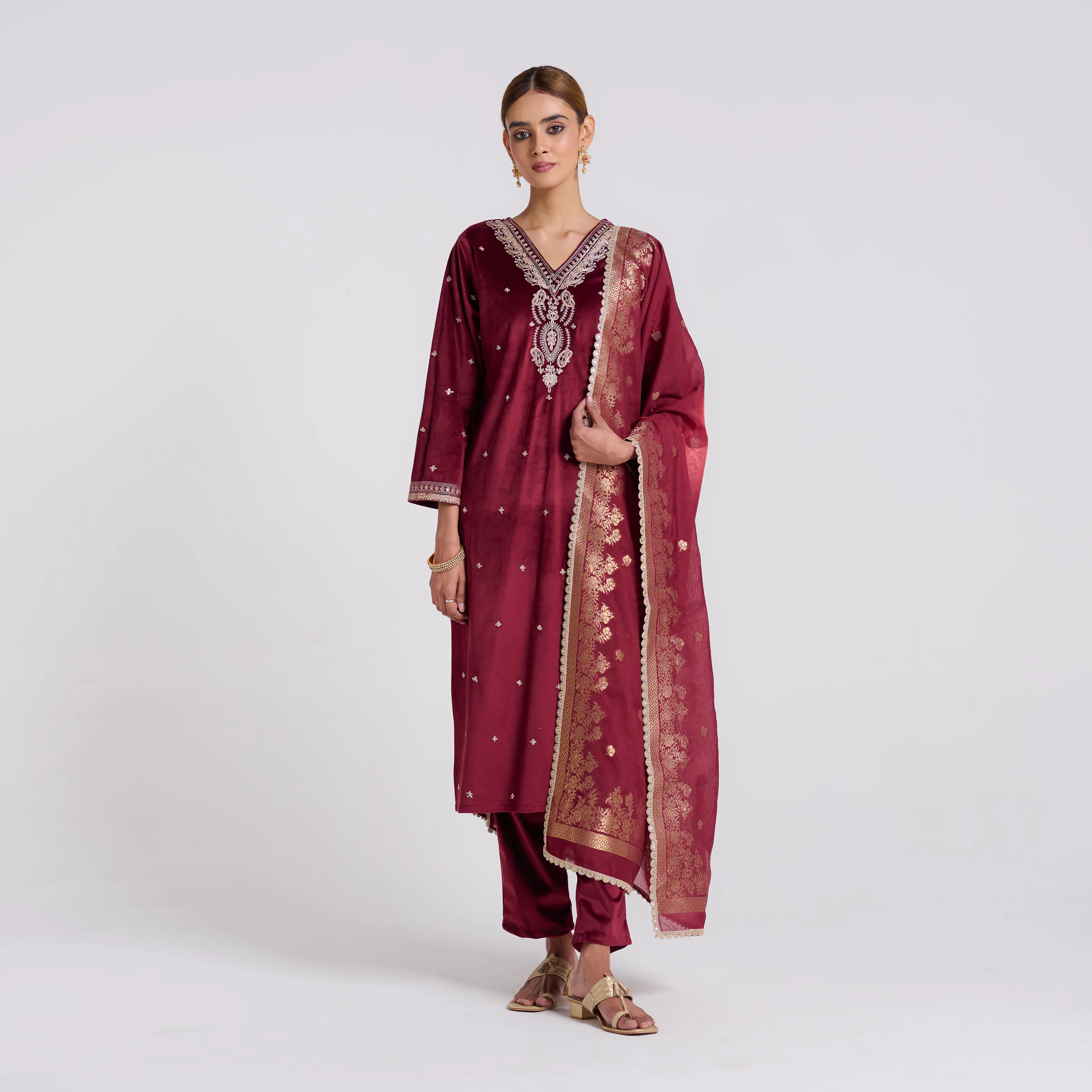 Maroon Varak Embroidered Velvet Set with Brocade Dupatta - Image 5