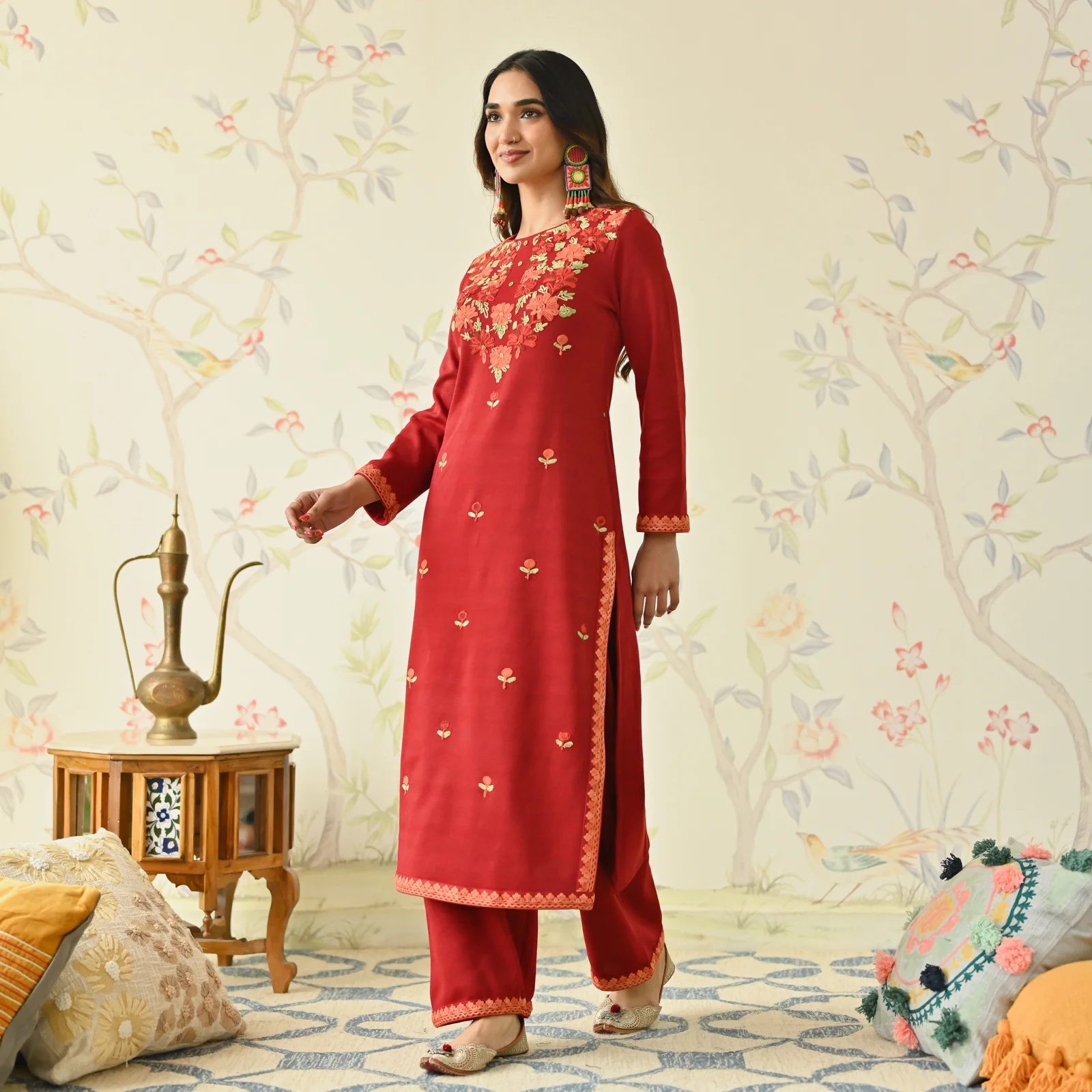Maroon Woollen Aari Embroidered Floral Kurta - Image 6