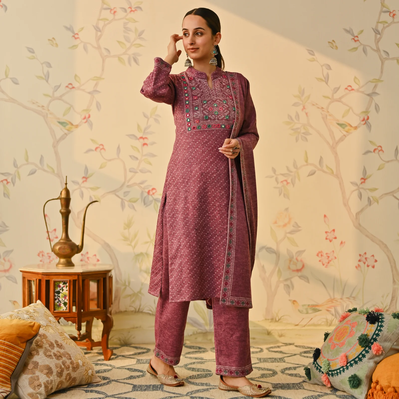 Mauve Kutch Embroidered Woollen Kurta Pant Set with Dupatta - Image 8