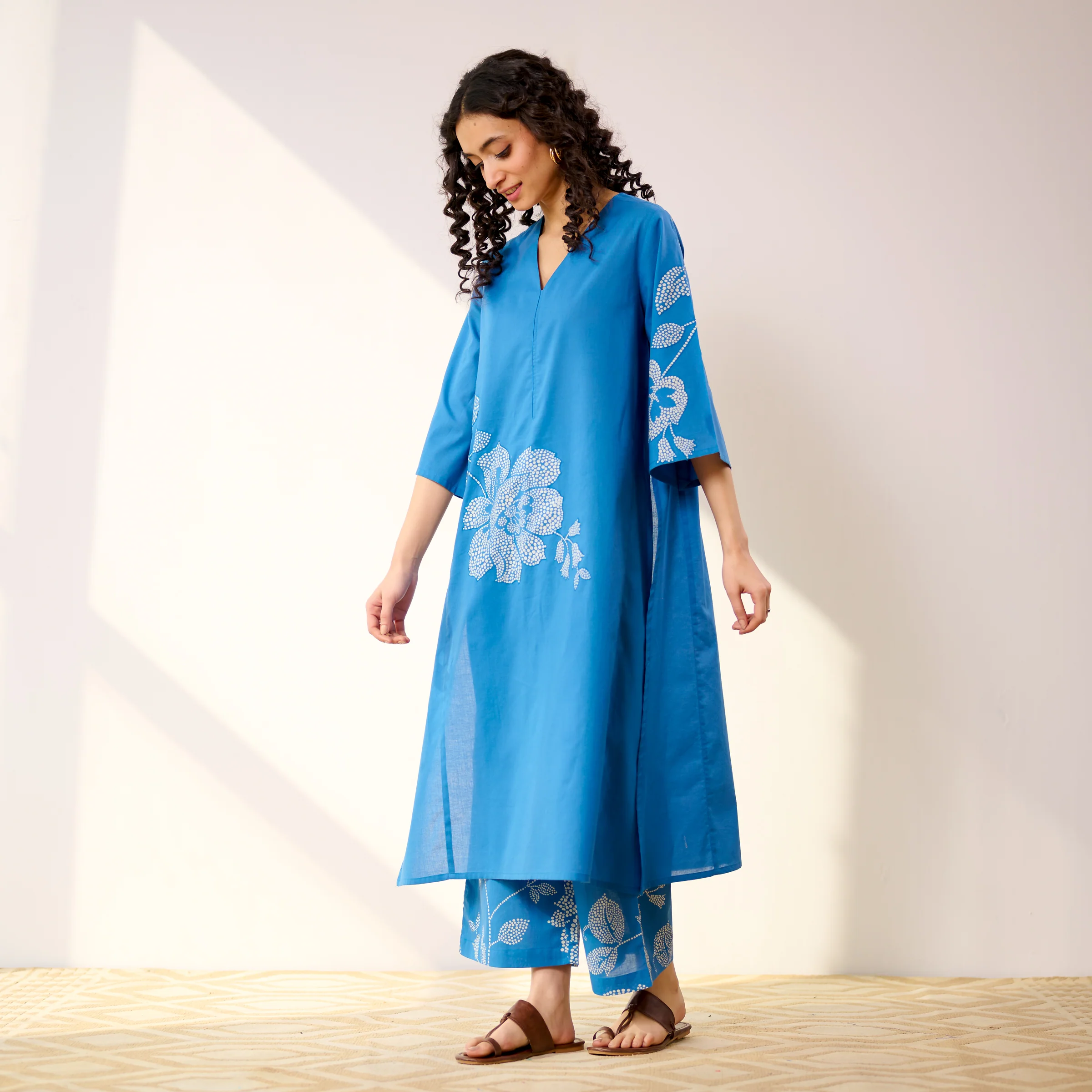 Meadow Patchwork Cotton Kurta Set - Electric Blue - Image 3