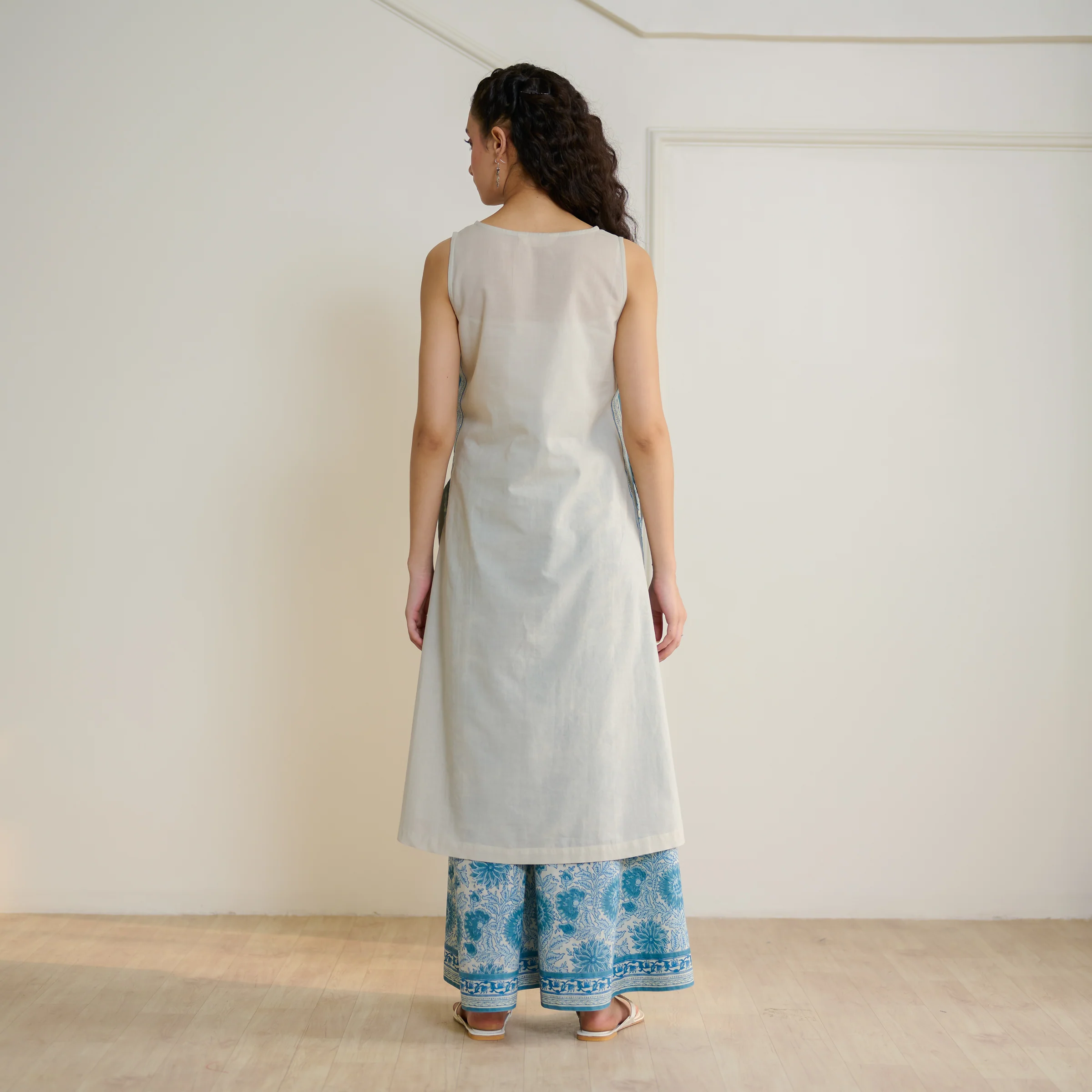 Mehek Sanganeri Inspired Sleeveless Kurta Palazzo Set - Beige - Image 5