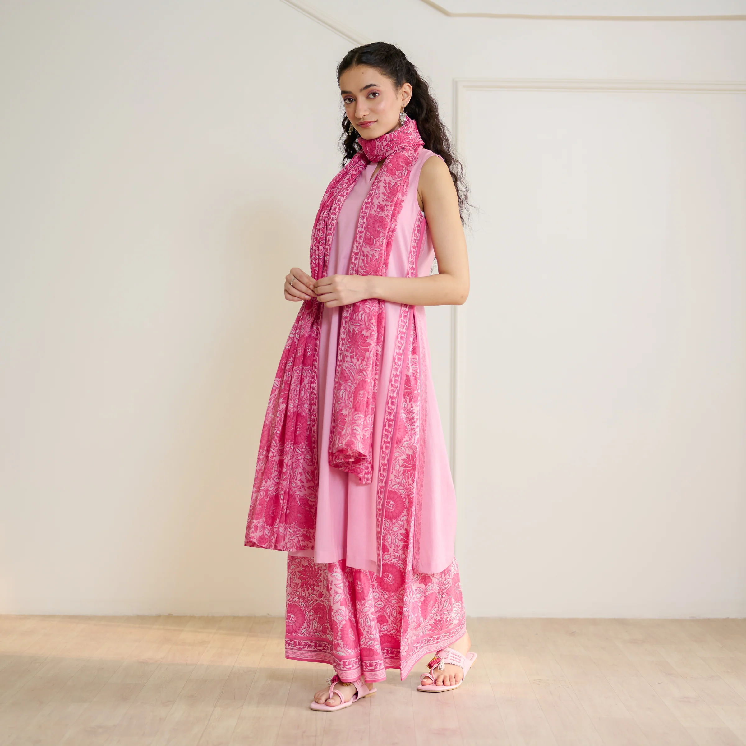 Mehek Sanganeri Inspired Sleeveless Kurta Palazzo Set with Dupatta - Baby Pink - Image 11