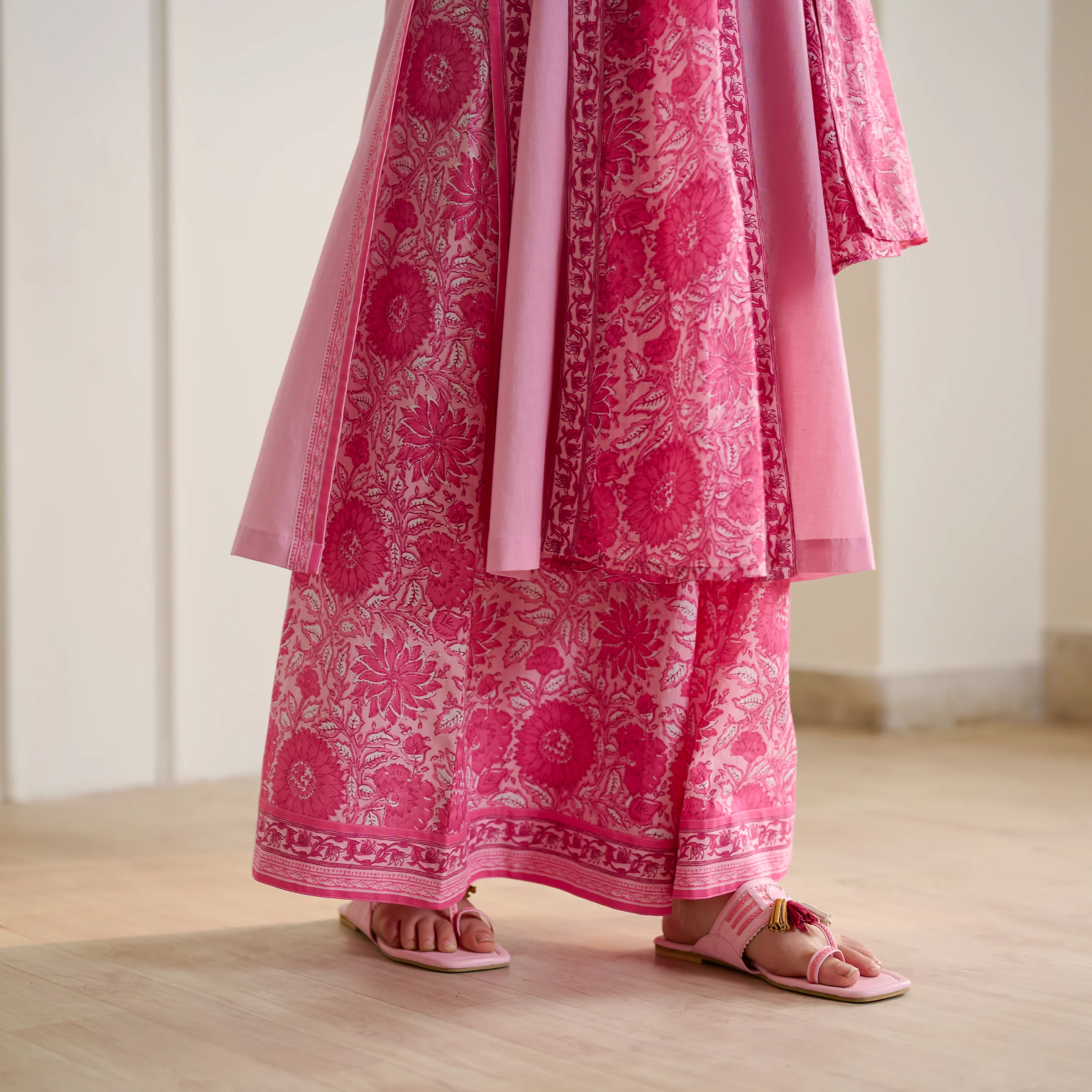 Mehek Sanganeri Inspired Sleeveless Kurta Palazzo Set with Dupatta - Baby Pink - Image 3