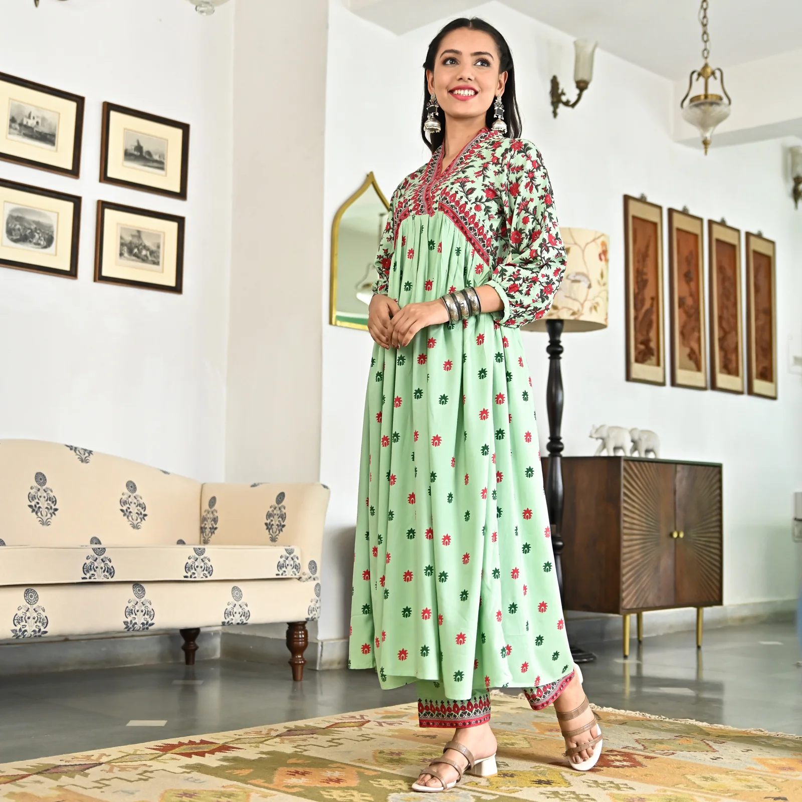 Mint Green V Neck Gathered Kurta Pant Set - Image 5