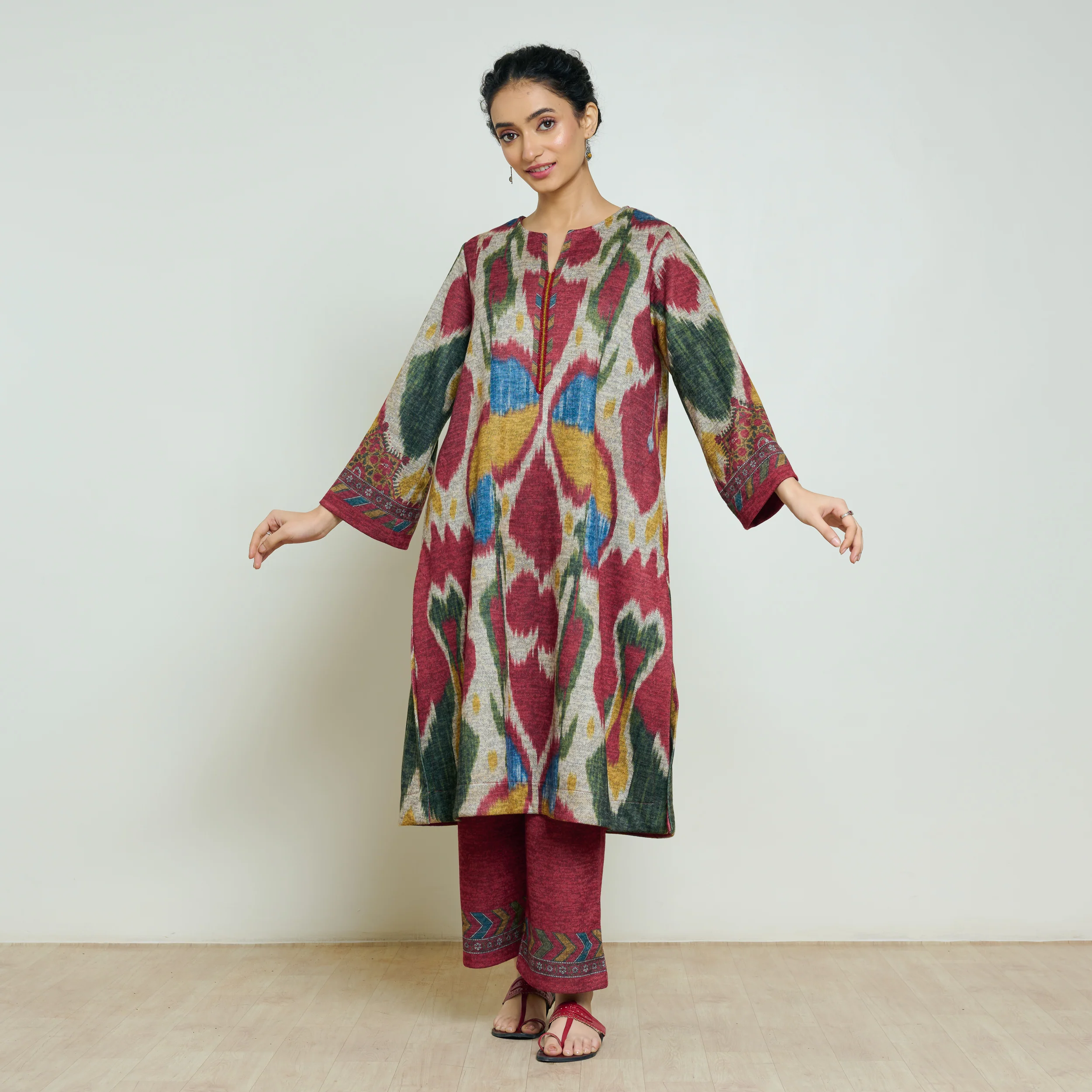 Moonara Hand Embroidered Woollen Kurta Set - Beige - Image 5