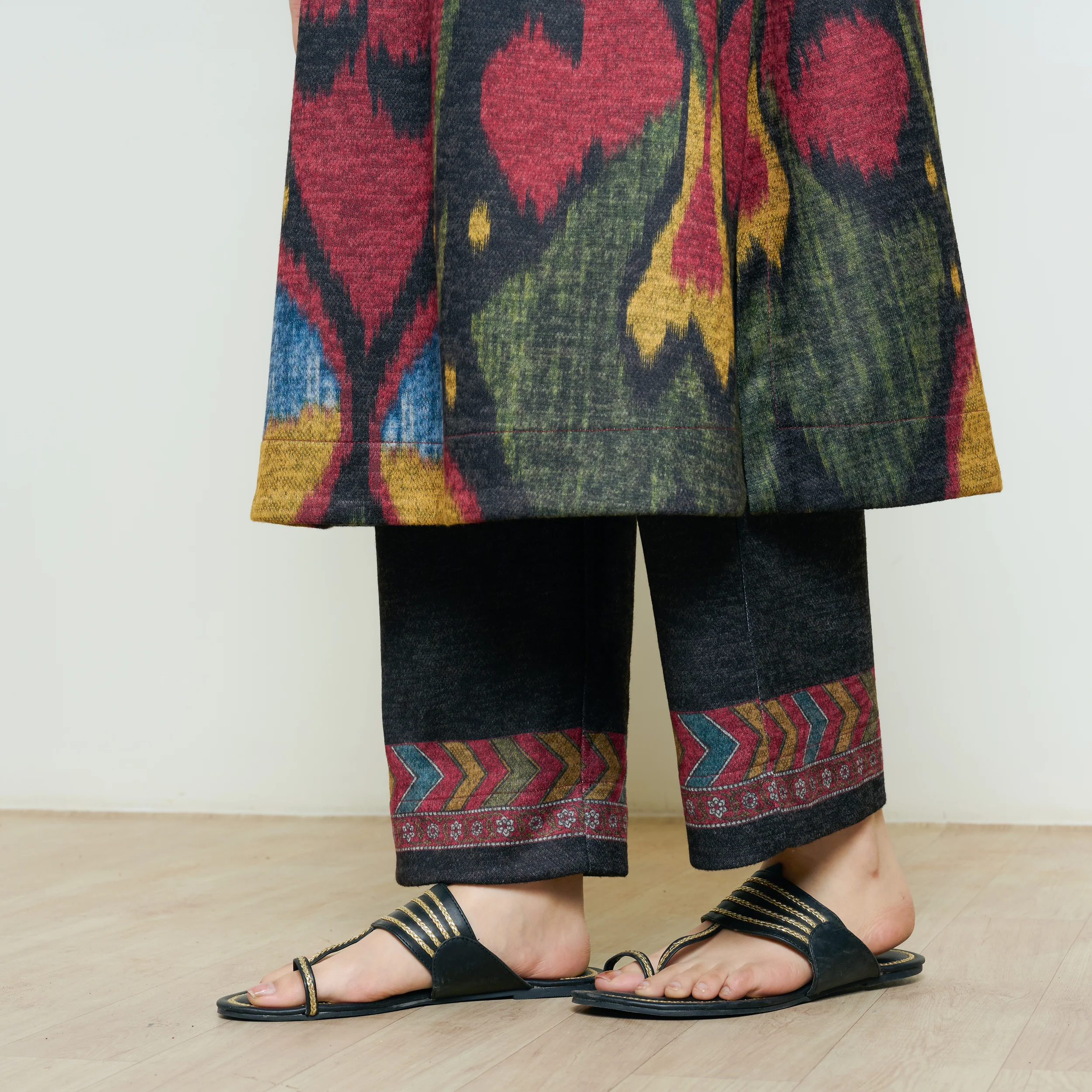 Moonara Hand Embroidered Woollen Kurta Set - Black - Image 3