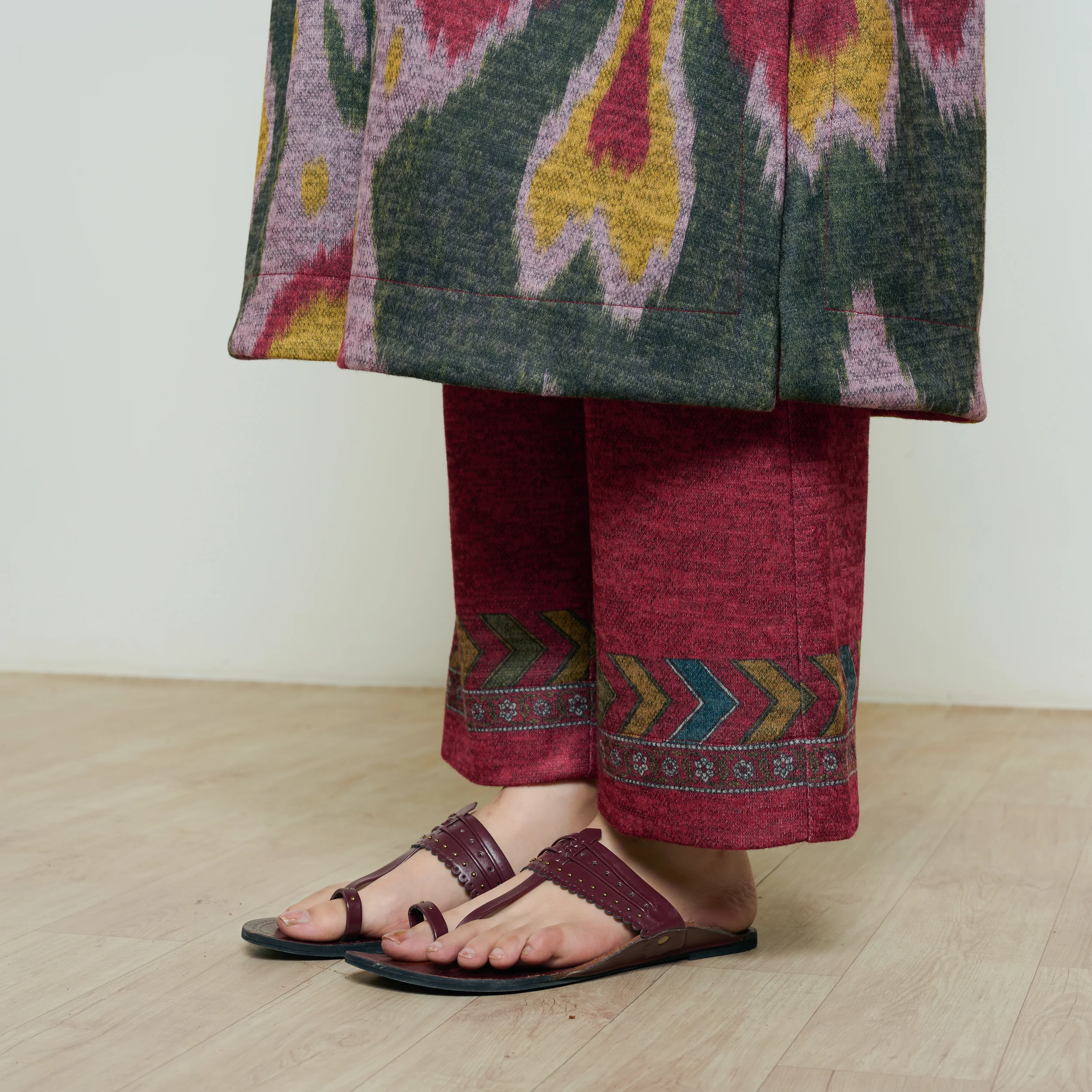 Moonara Hand Embroidered Woollen Kurta Set - Dusty Pink - Image 3