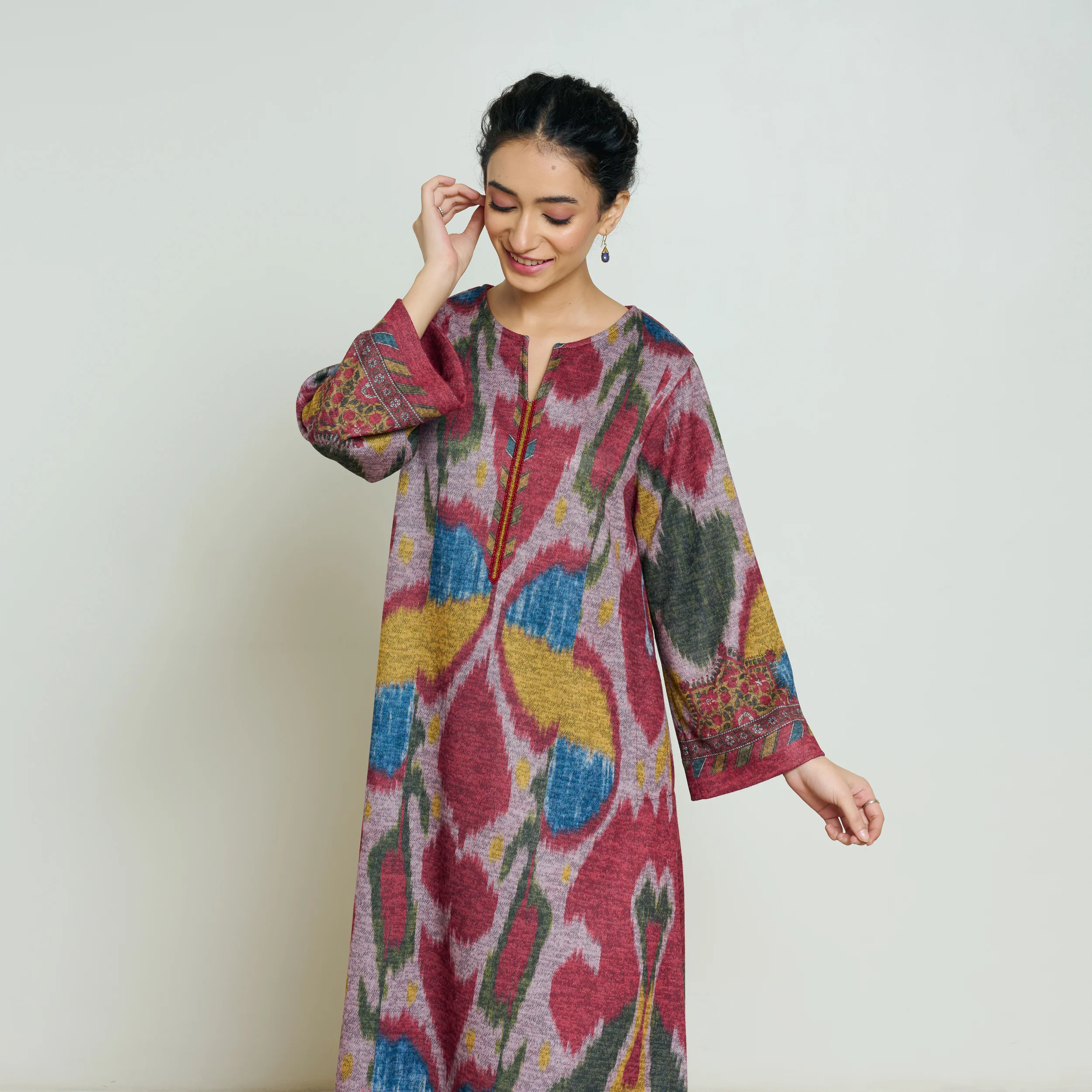 Moonara Hand Embroidered Woollen Kurta Set - Dusty Pink - Image 8