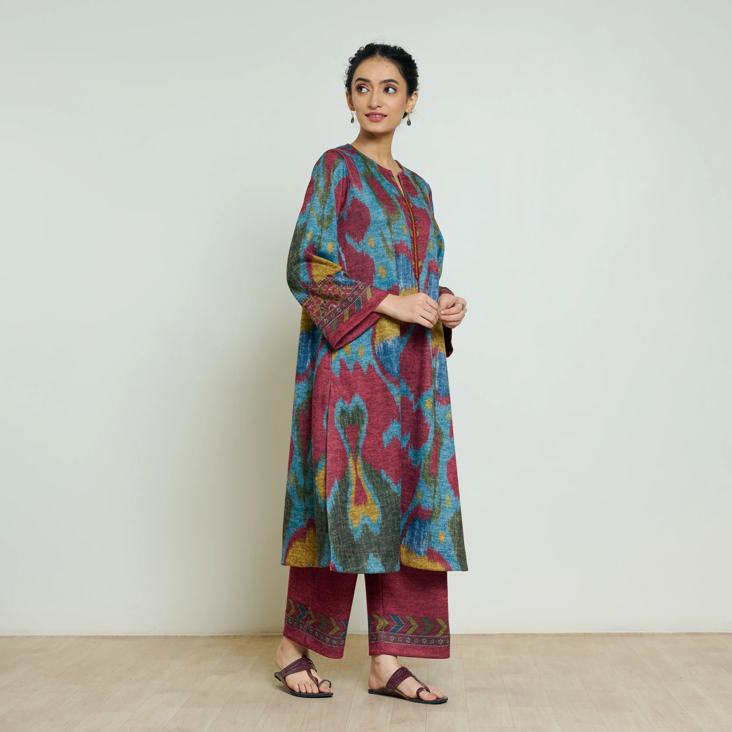 Moonara Hand Embroidered Woollen Kurta Set - Ocean Blue - Image 7