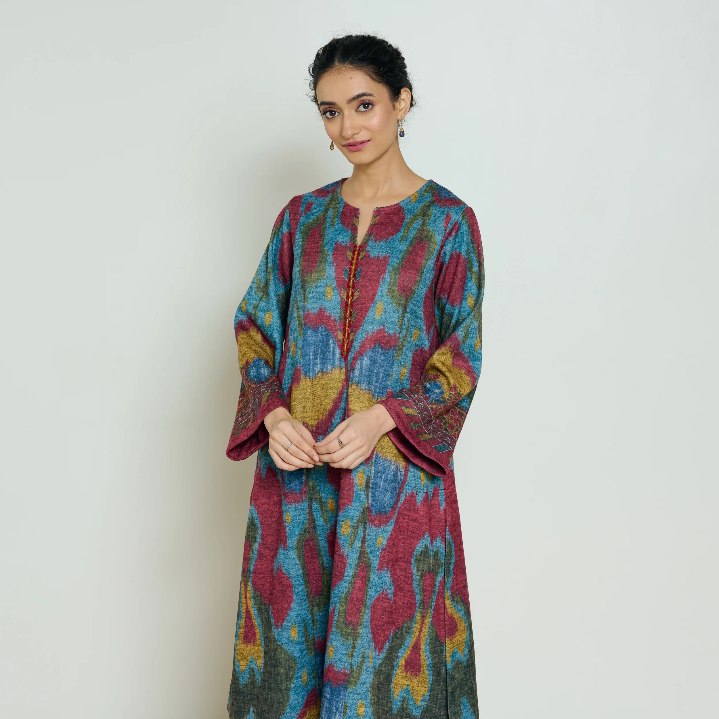 Moonara Hand Embroidered Woollen Kurta Set - Ocean Blue - Image 8