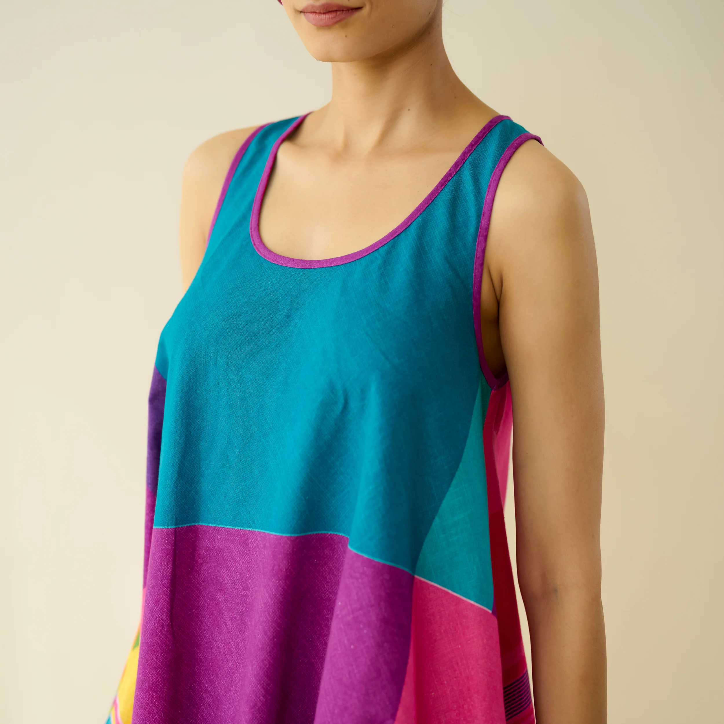 Mosaic Mood Pure Slub Cotton Kurta Set - Multicolour - Image 3