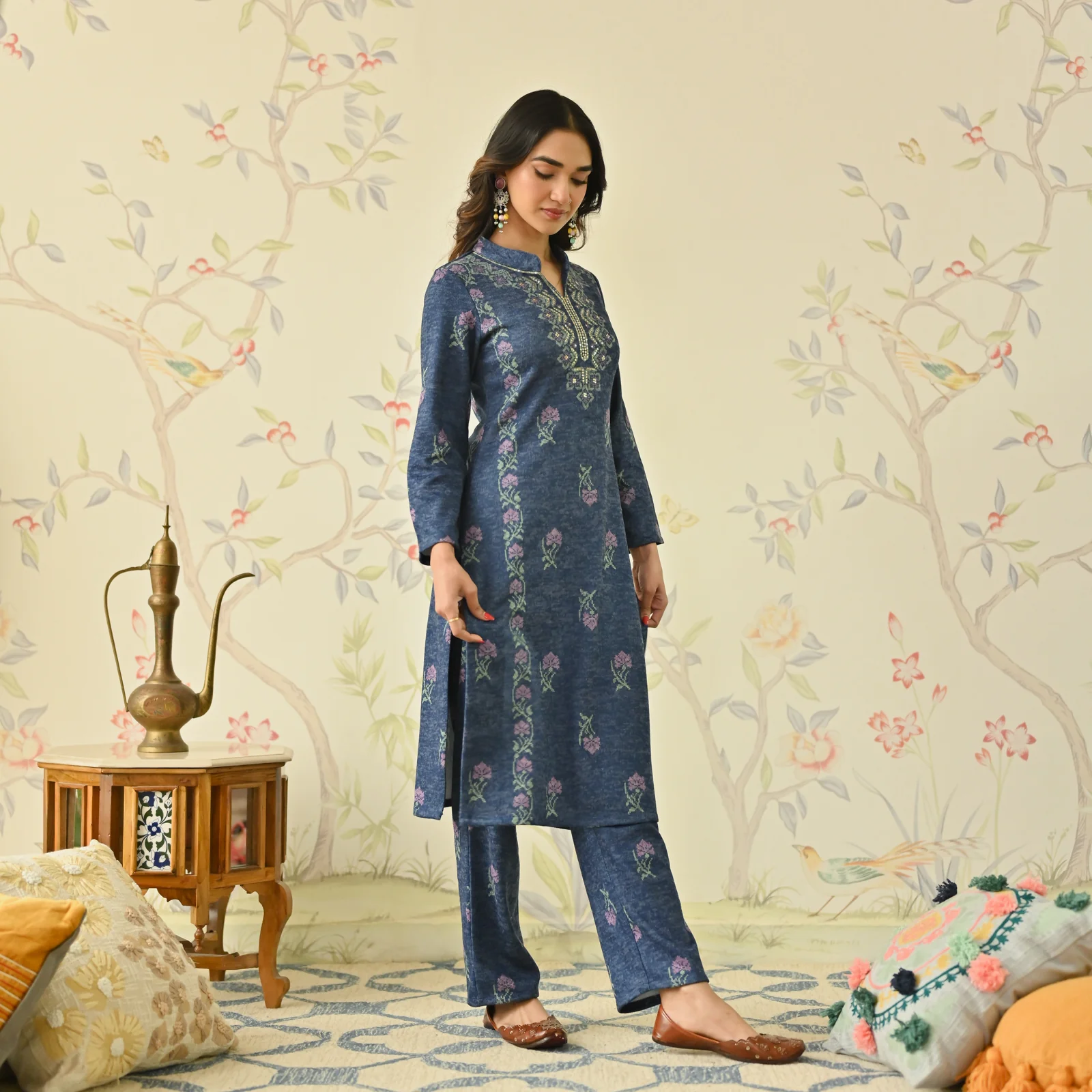 Navy Blue Embroidered Woollen Kurta - Image 7