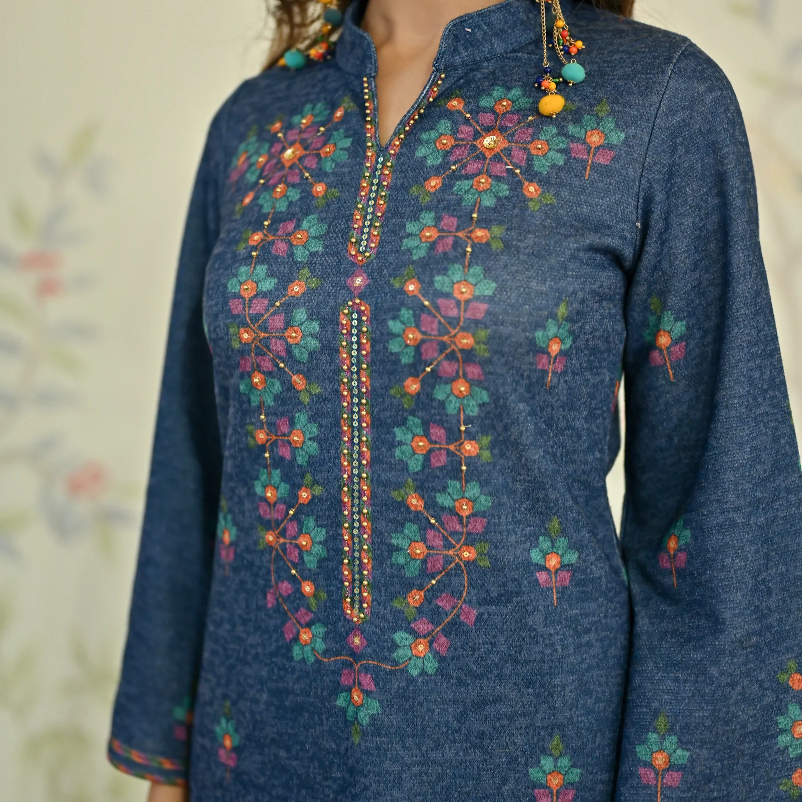 Navy Blue Geometric Floral Woollen Kurta with Embroidery Detail - Image 2