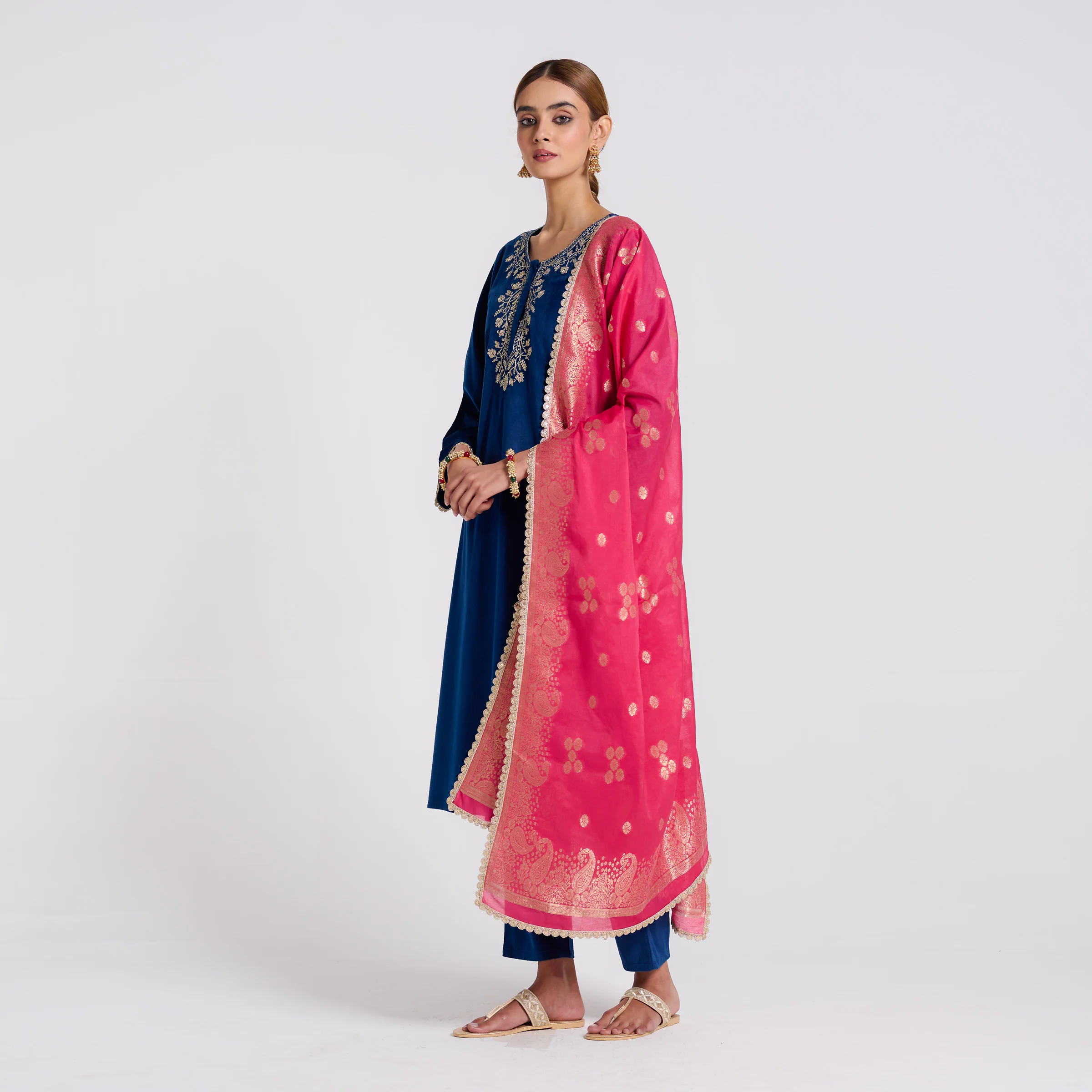 Navy Embroidered Noor Velvet Set with Brocade Dupatta - Image 4