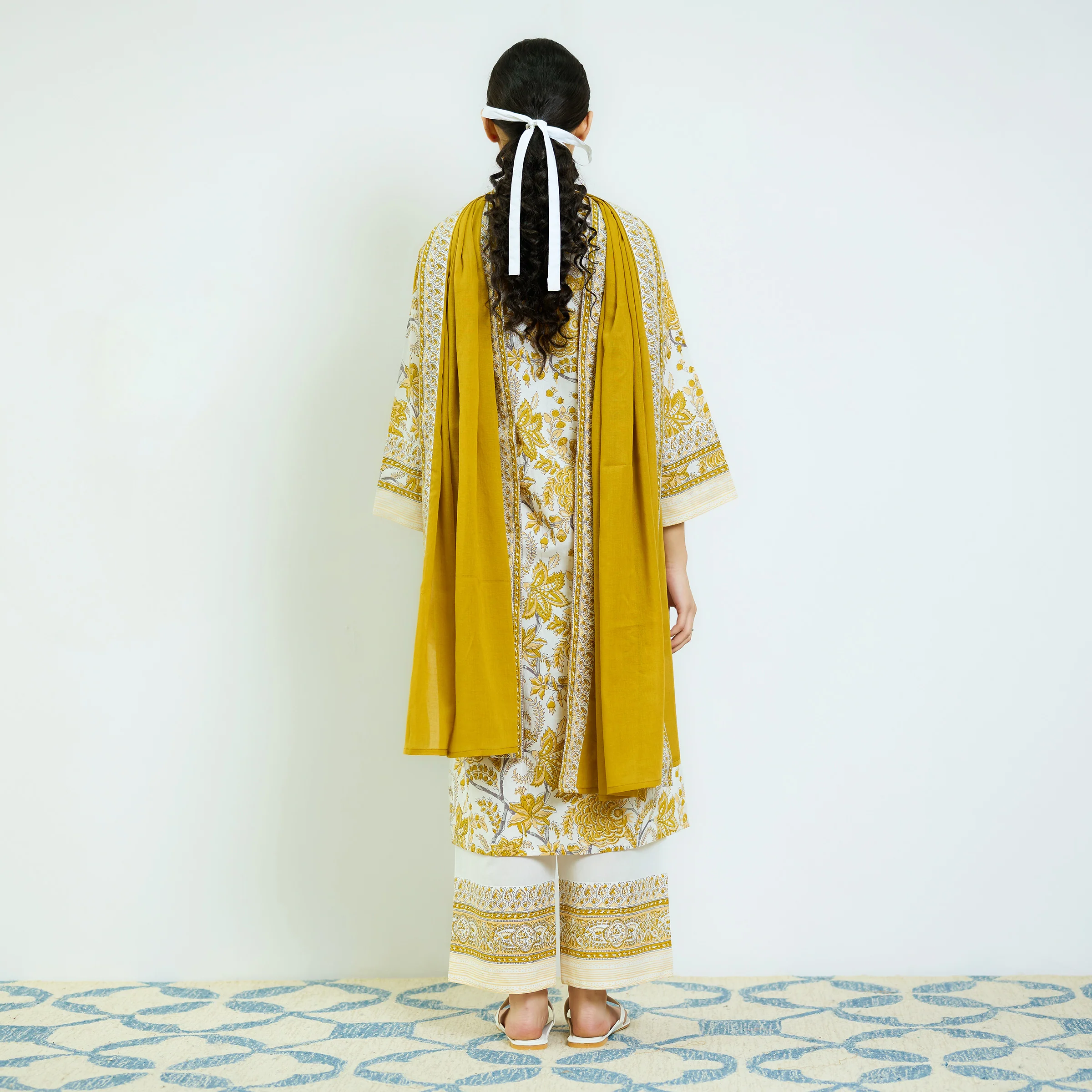 Ochre Yellow Sanganeri Printed Cotton Kurta Set with Contrast Mul Cotton Dupatta - Image 7