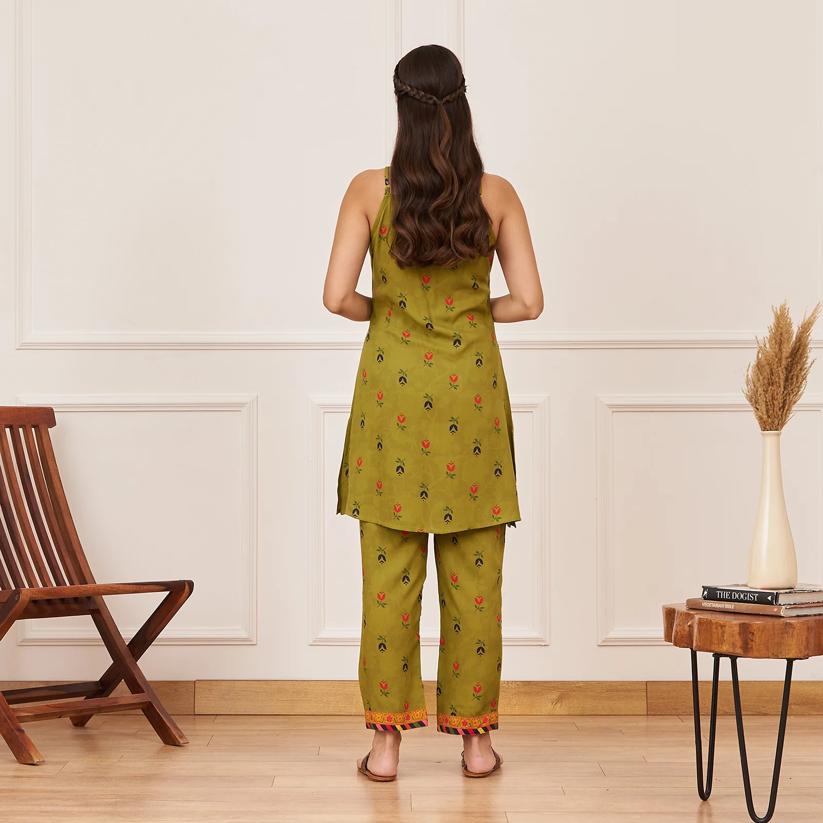 Olive Printed Tunic and Pant Set with Navy Tiered Long Shrug and Belt - Image 11