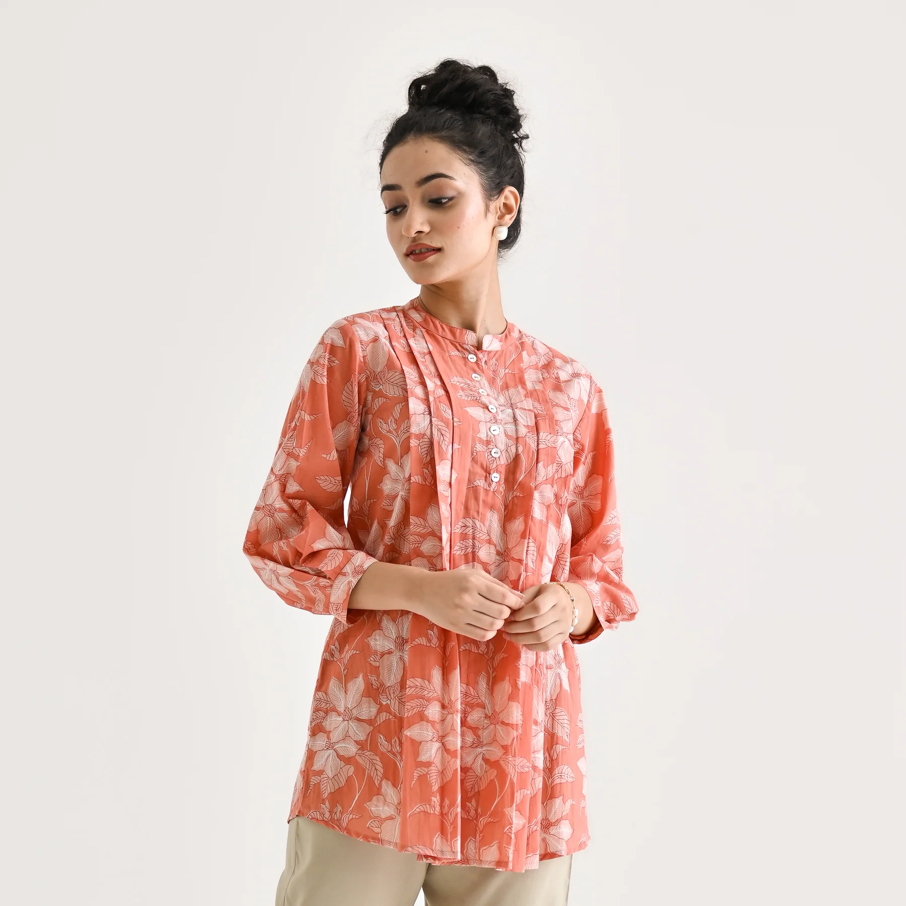 Peach Breezy Sanganeri Floral Cotton Tunic with Pintuck Detail - Image 8