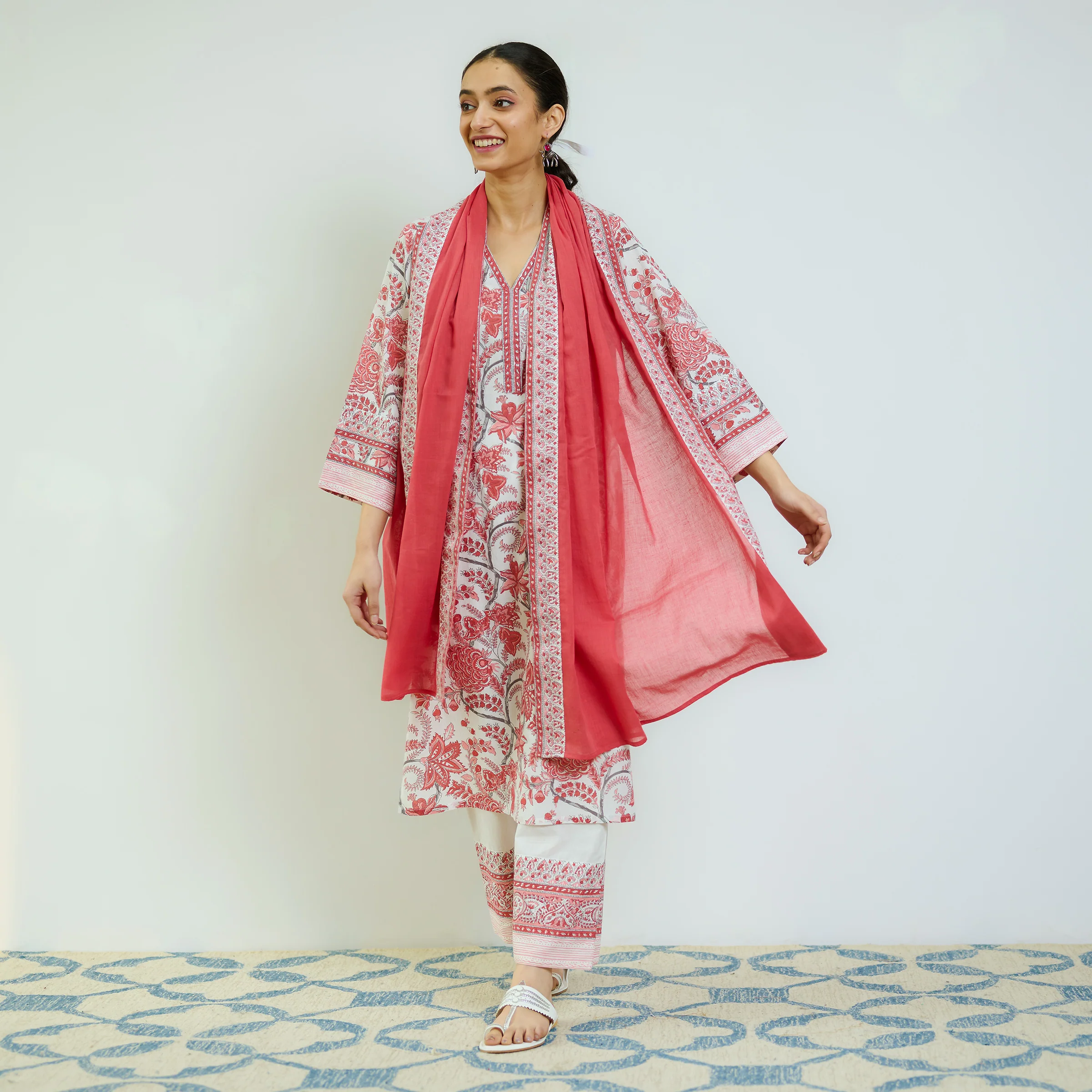 Peach Red Sanganeri Printed Cotton Kurta Set with Contrast Mul Cotton Dupatta - Image 4
