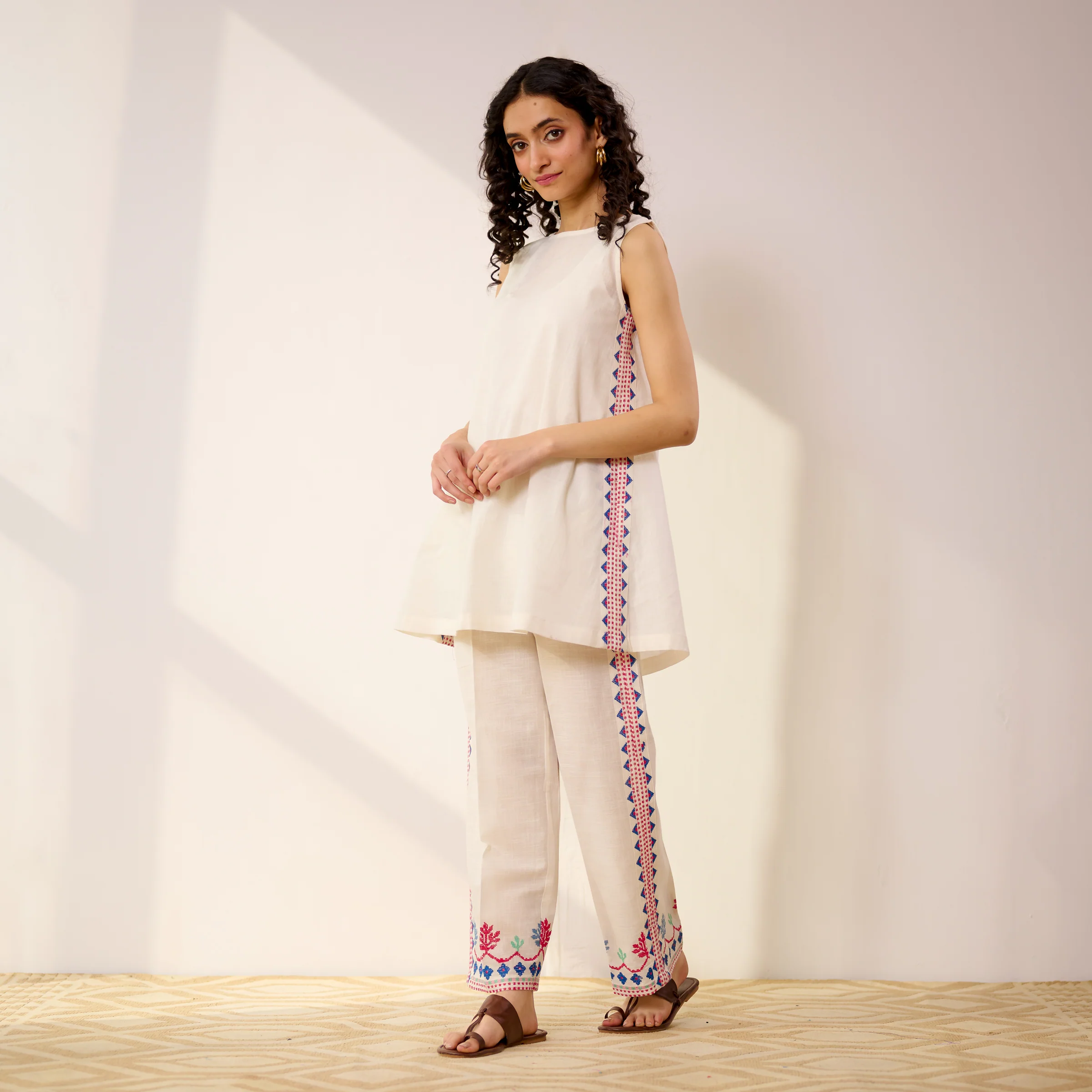 Pehar Statement Embroidered Cotton Co-ord Set - White - Image 5