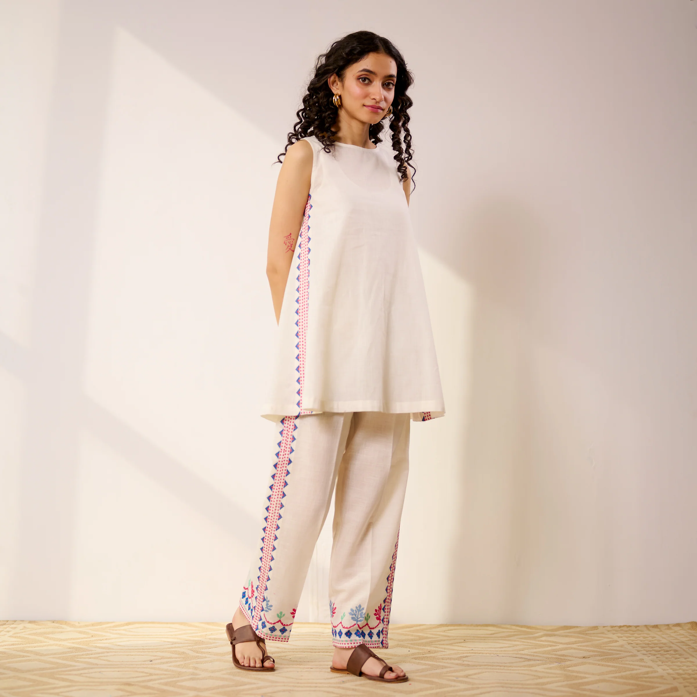Pehar Statement Embroidered Cotton Co-ord Set - White - Image 6