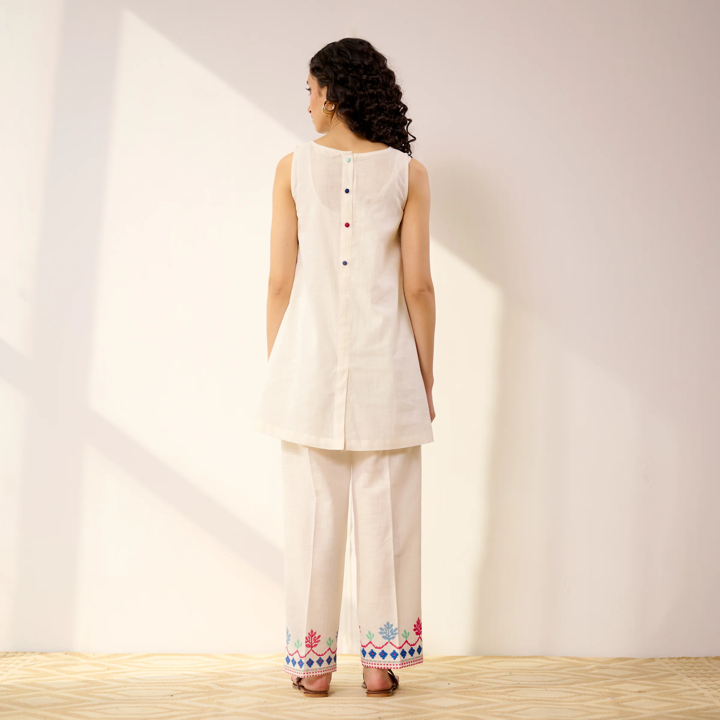 Pehar Statement Embroidered Cotton Co-ord Set - White - Image 7