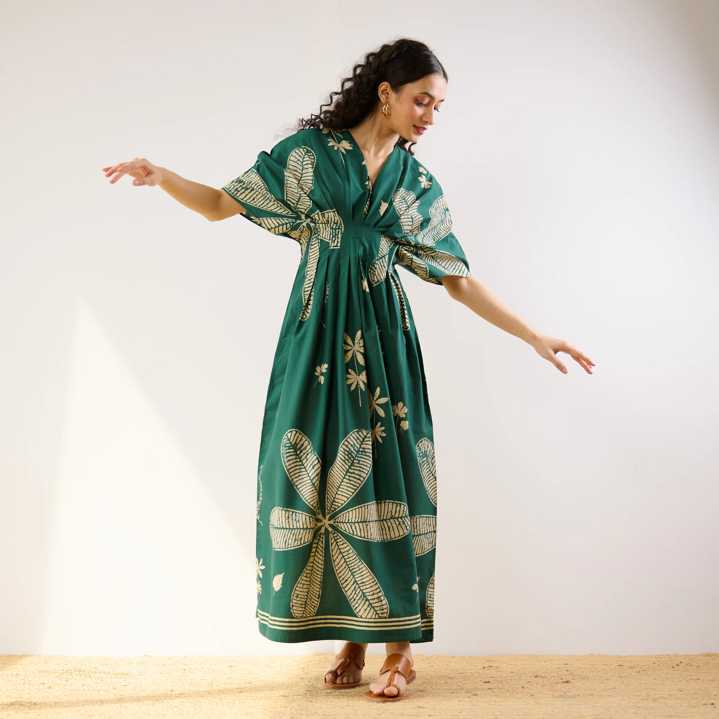 Periwinkle Pleated Cotton Maxi Dress - Emerald Green - Image 5