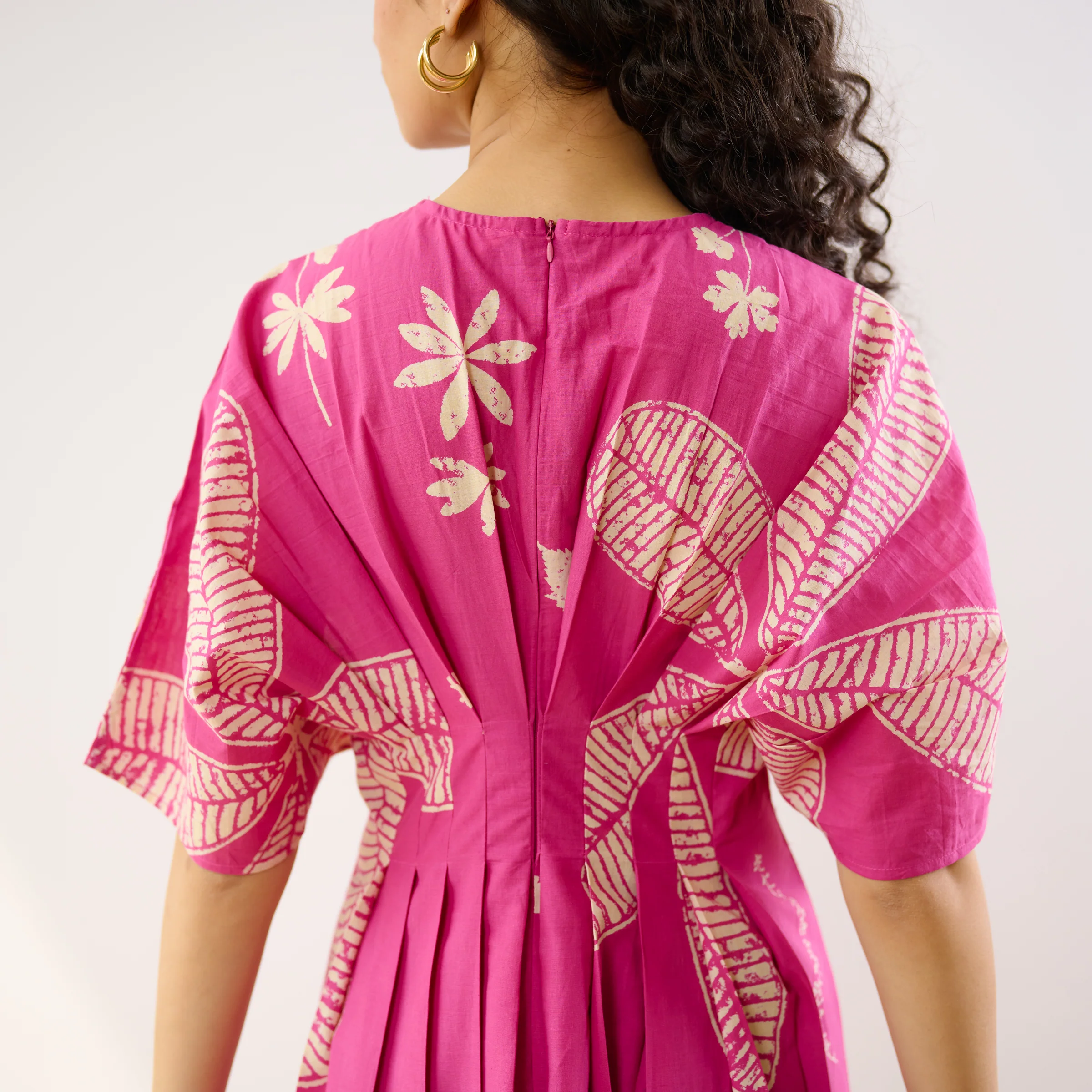 Periwinkle Pleated Cotton Maxi Dress - Pink - Image 3