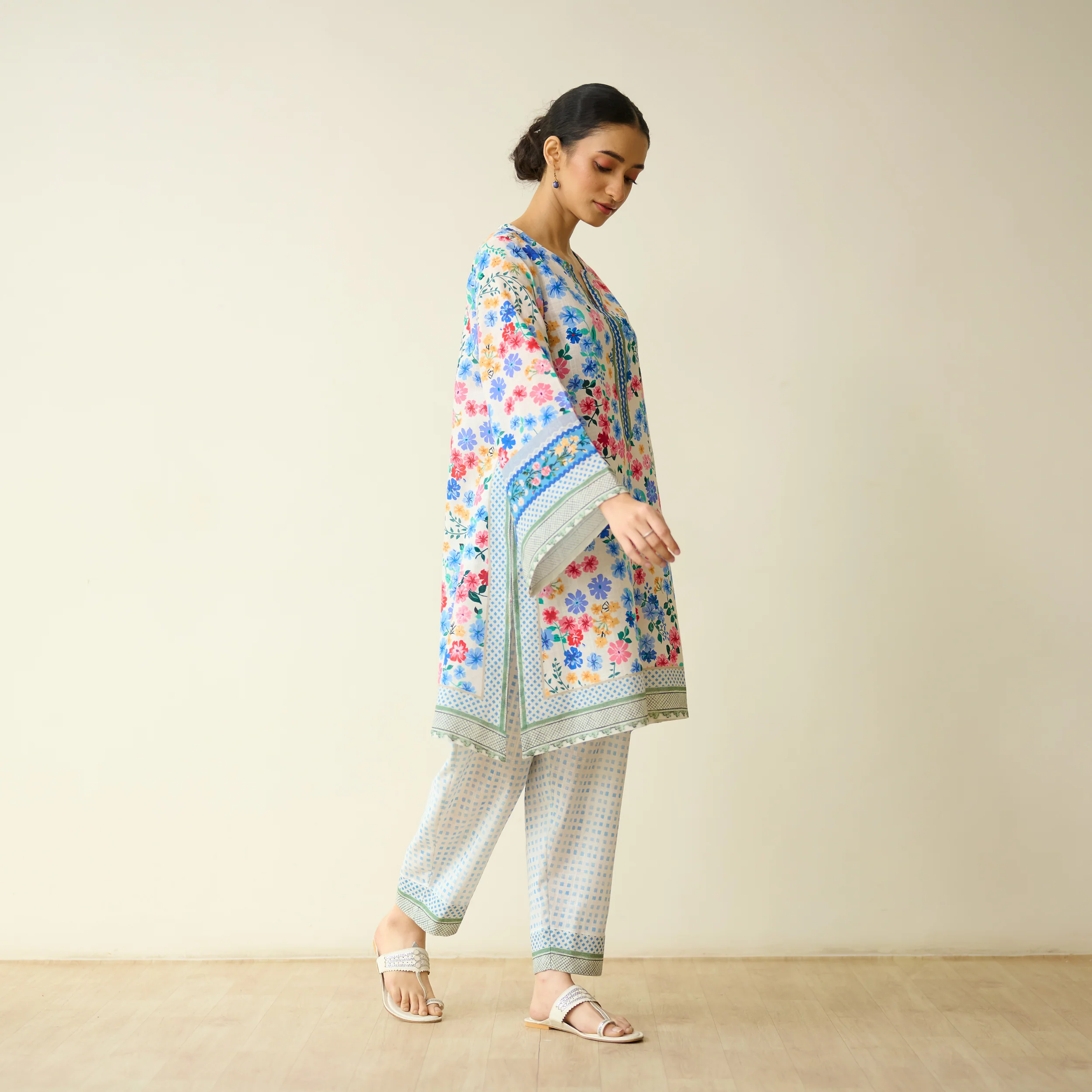 Petals Daydream Fine Slub Cotton Farsi Set - Ivory - Image 7