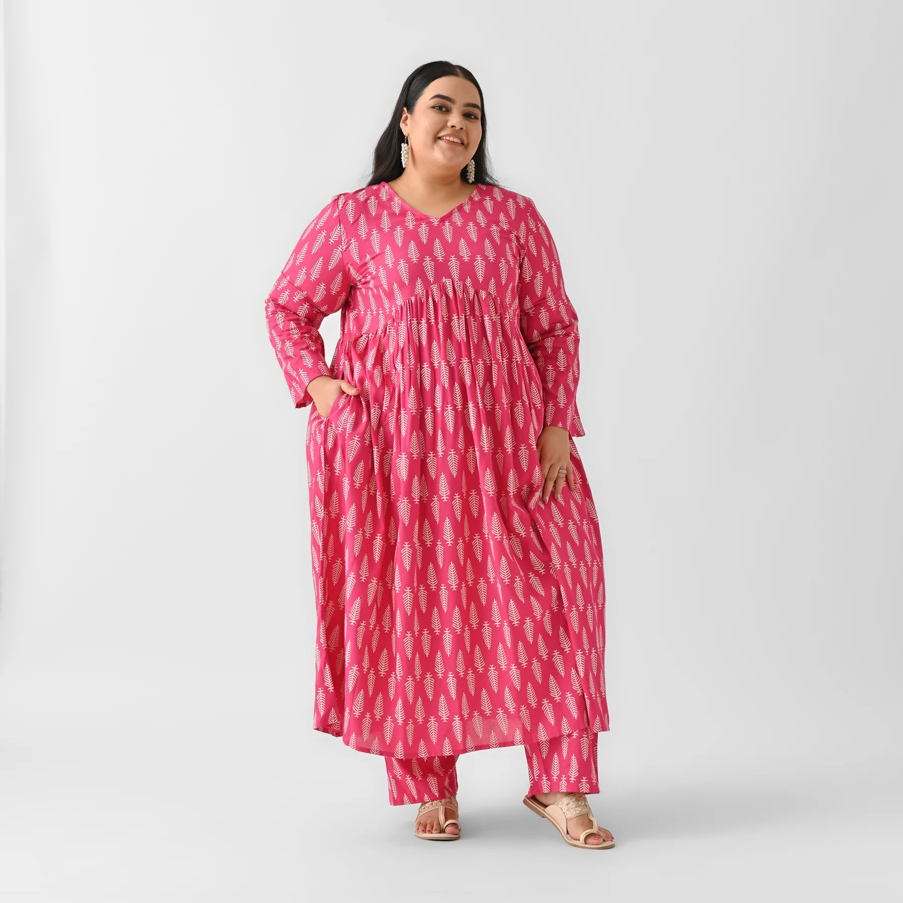 Pink Front Gathered Leaf Print Kurta Pant Set - SOM - Image 4