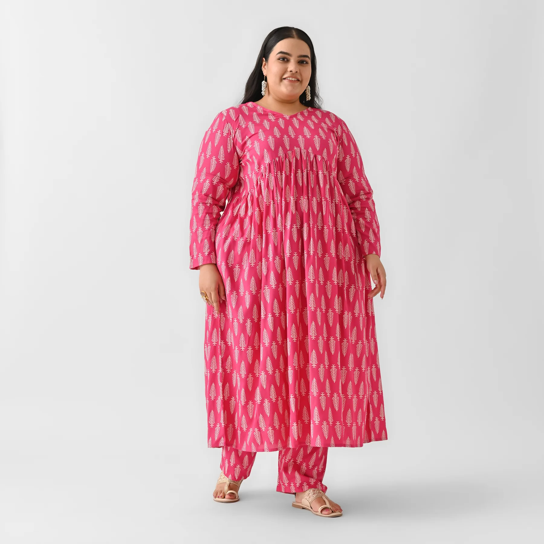 Pink Front Gathered Leaf Print Kurta Pant Set - SOM - Image 5