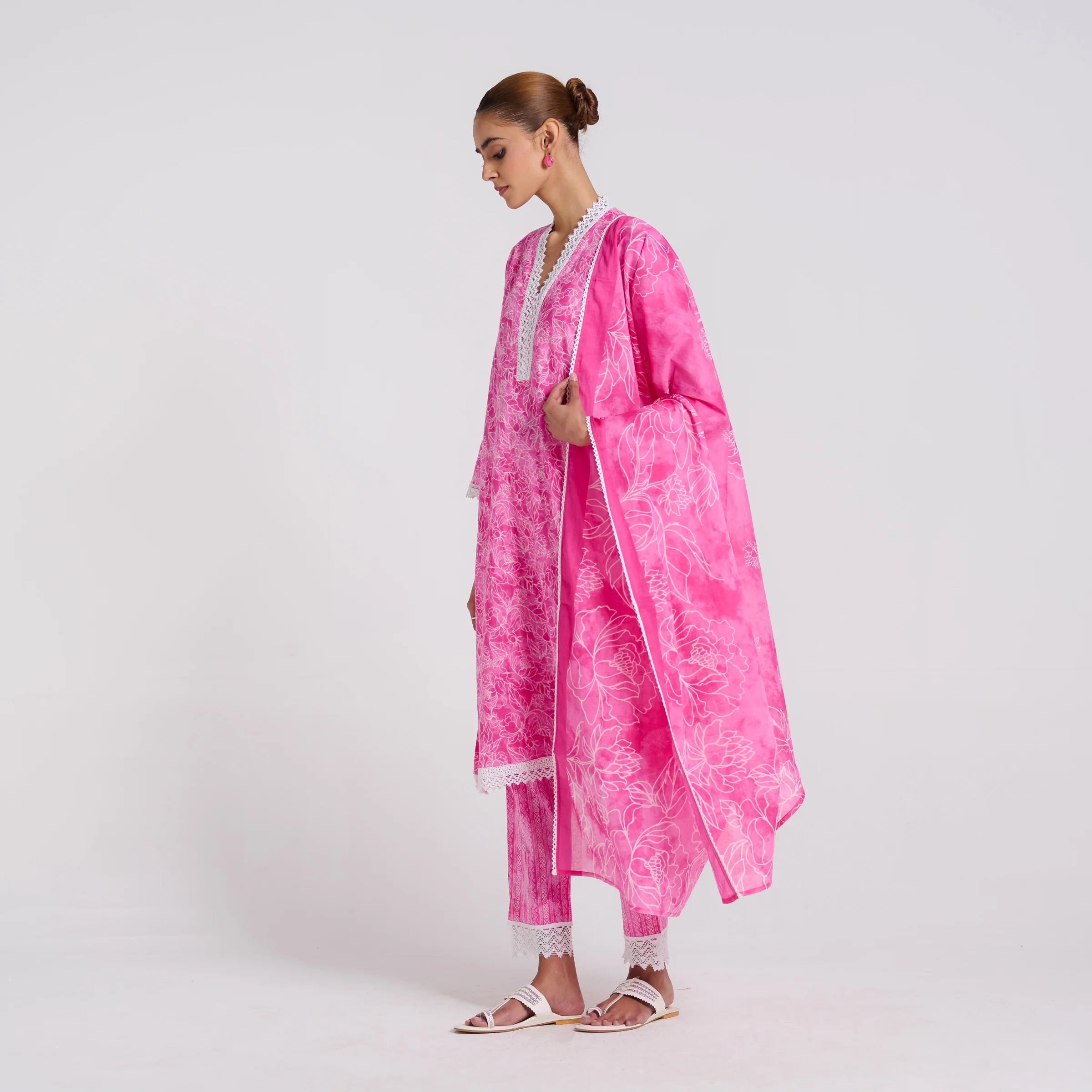 Pink Pure Cotton Kurta Set with Dupatta and Lace Detail - Image 7