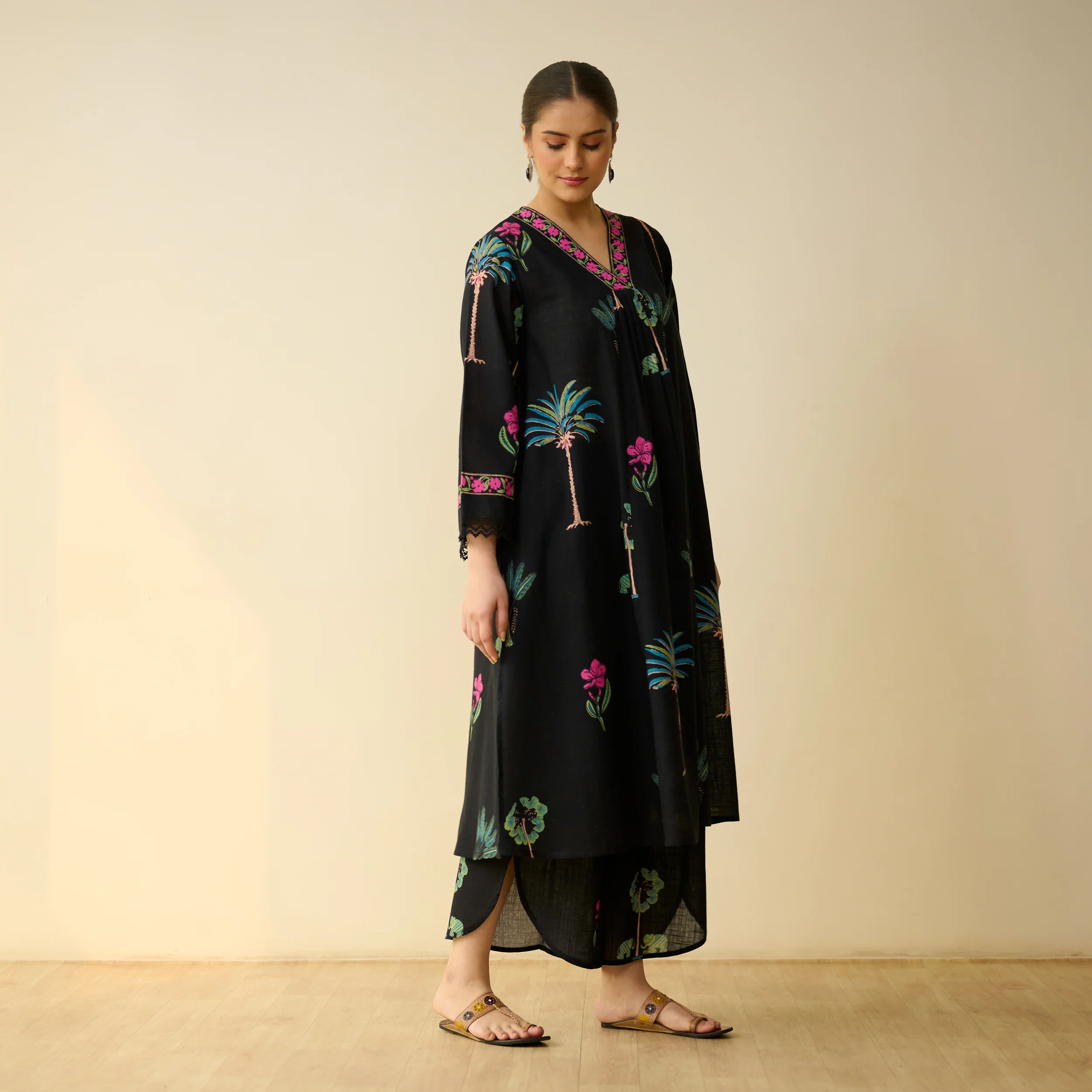 Rani Bagh Fine Slub Cotton Kurta Set - Black - Image 6