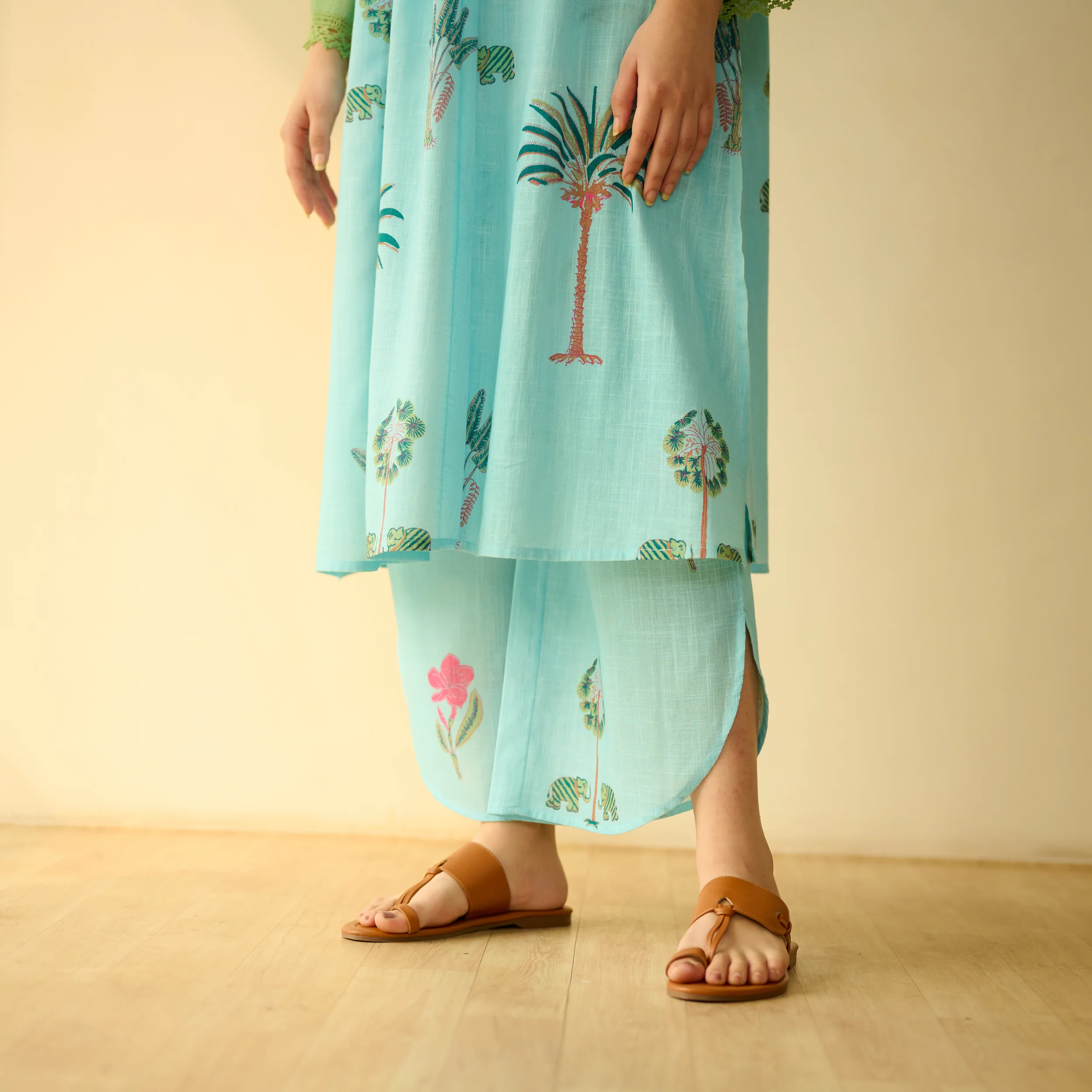 Rani Bagh Fine Slub Cotton Kurta Set - Sky Blue - Image 4