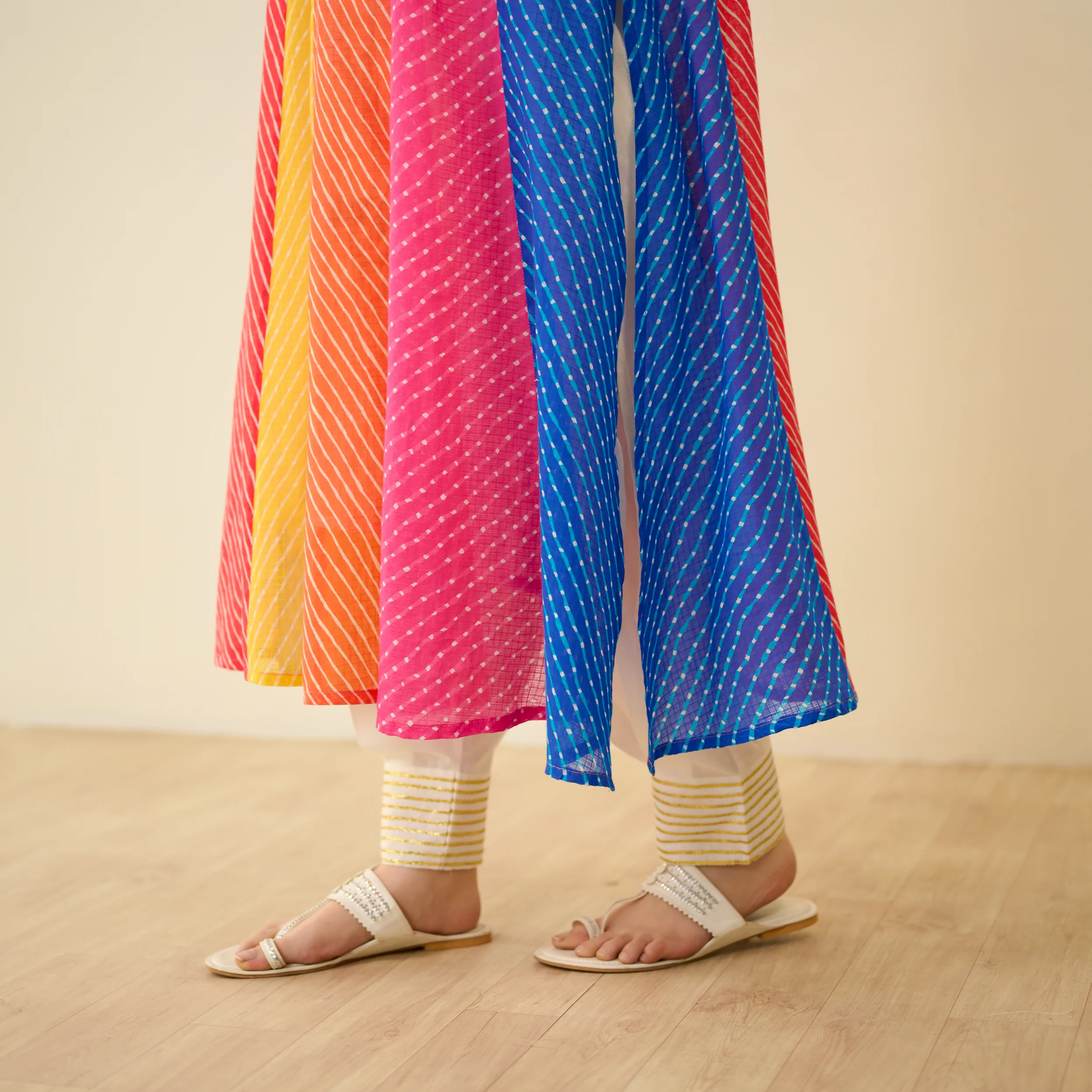 Rani Hand Embroidered Kota Doria Cotton Kurta - Multicolour - Image 3
