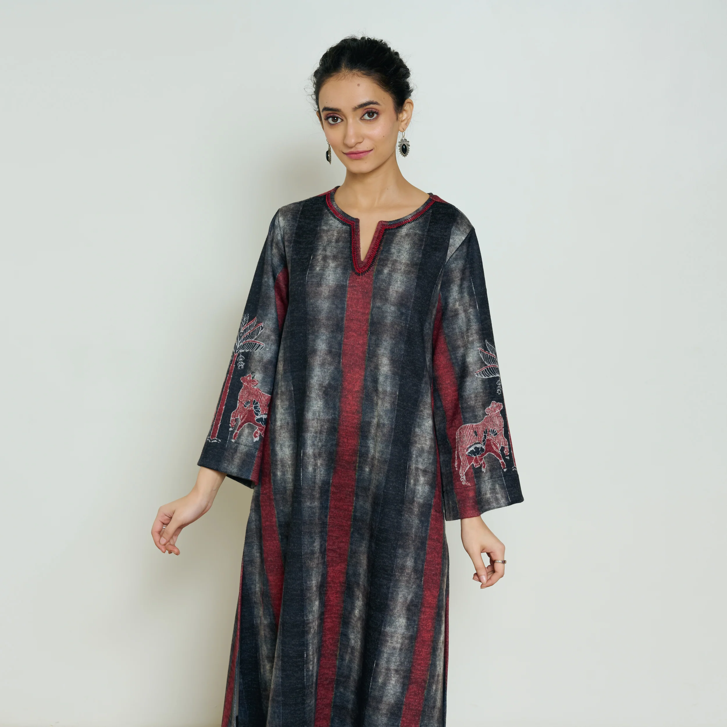 Rayforest Hand Embroidered Woollen Kurta - Charcoal - Image 12
