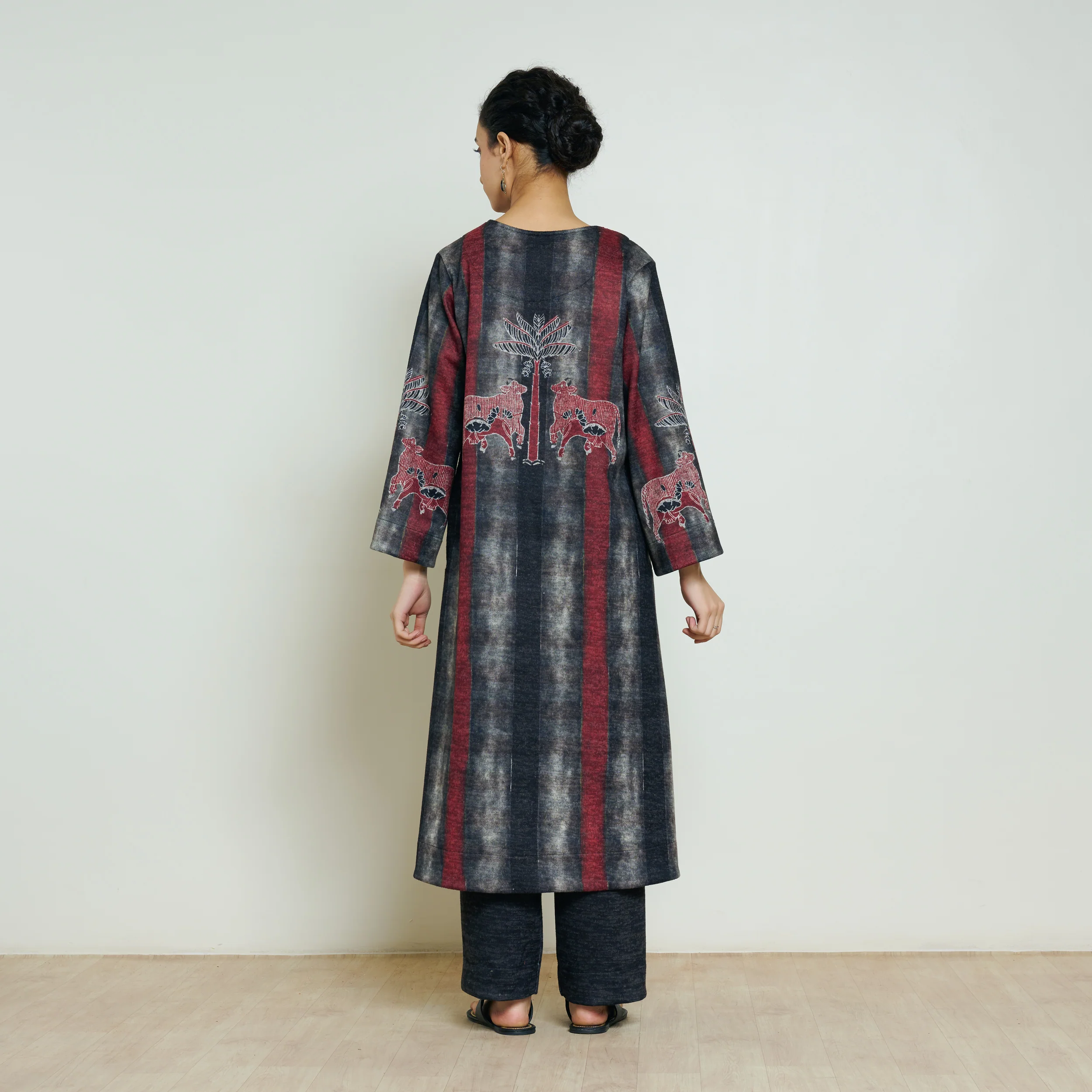 Rayforest Hand Embroidered Woollen Kurta - Charcoal - Image 6