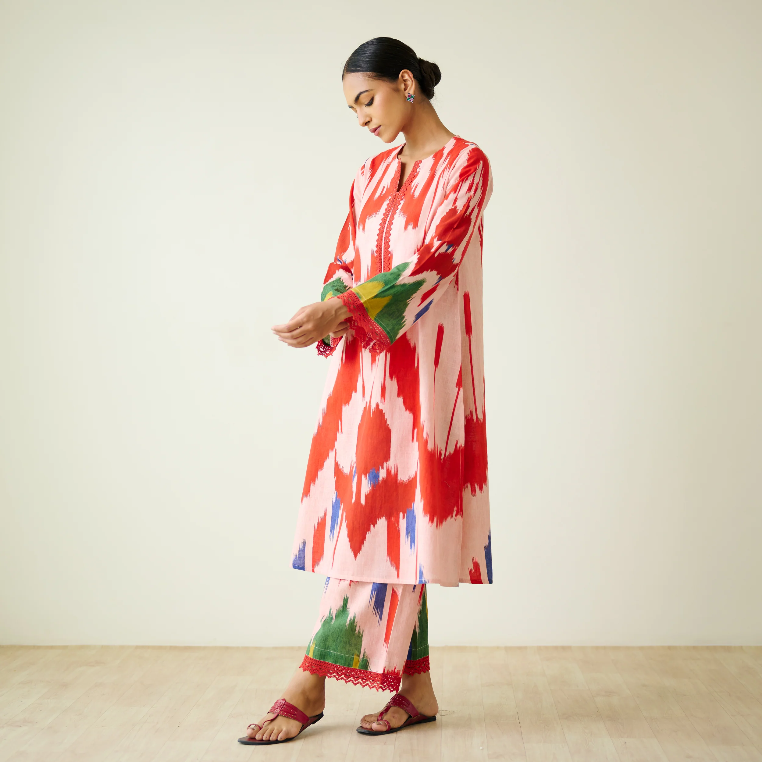 Red Tulip Ikat Inspired Slub Cotton Kurta Set with Lace Detailing - Baby Pink - Image 5
