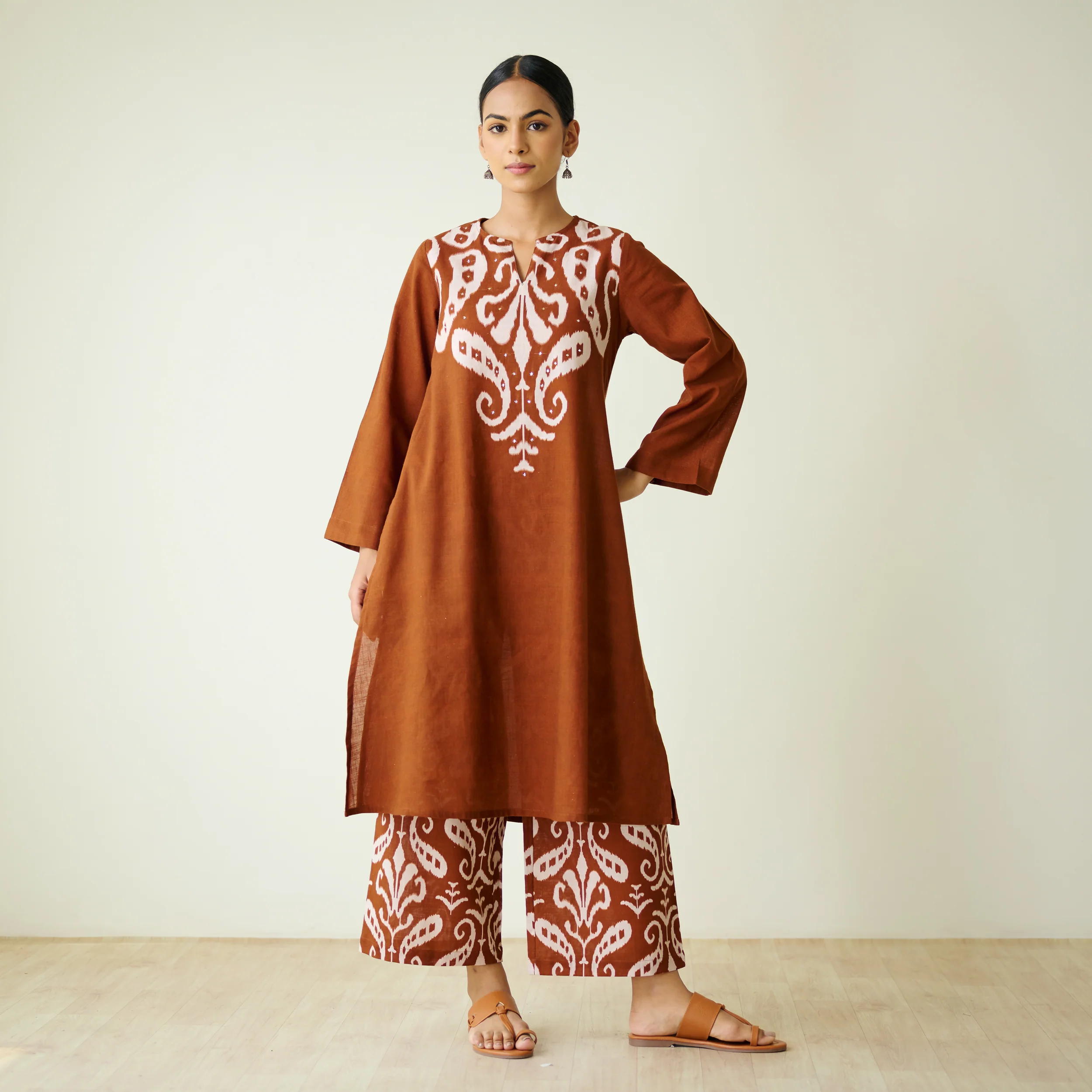 Resha Slub Cotton Kurta Set with Mukaish Work - Brown - Image 8