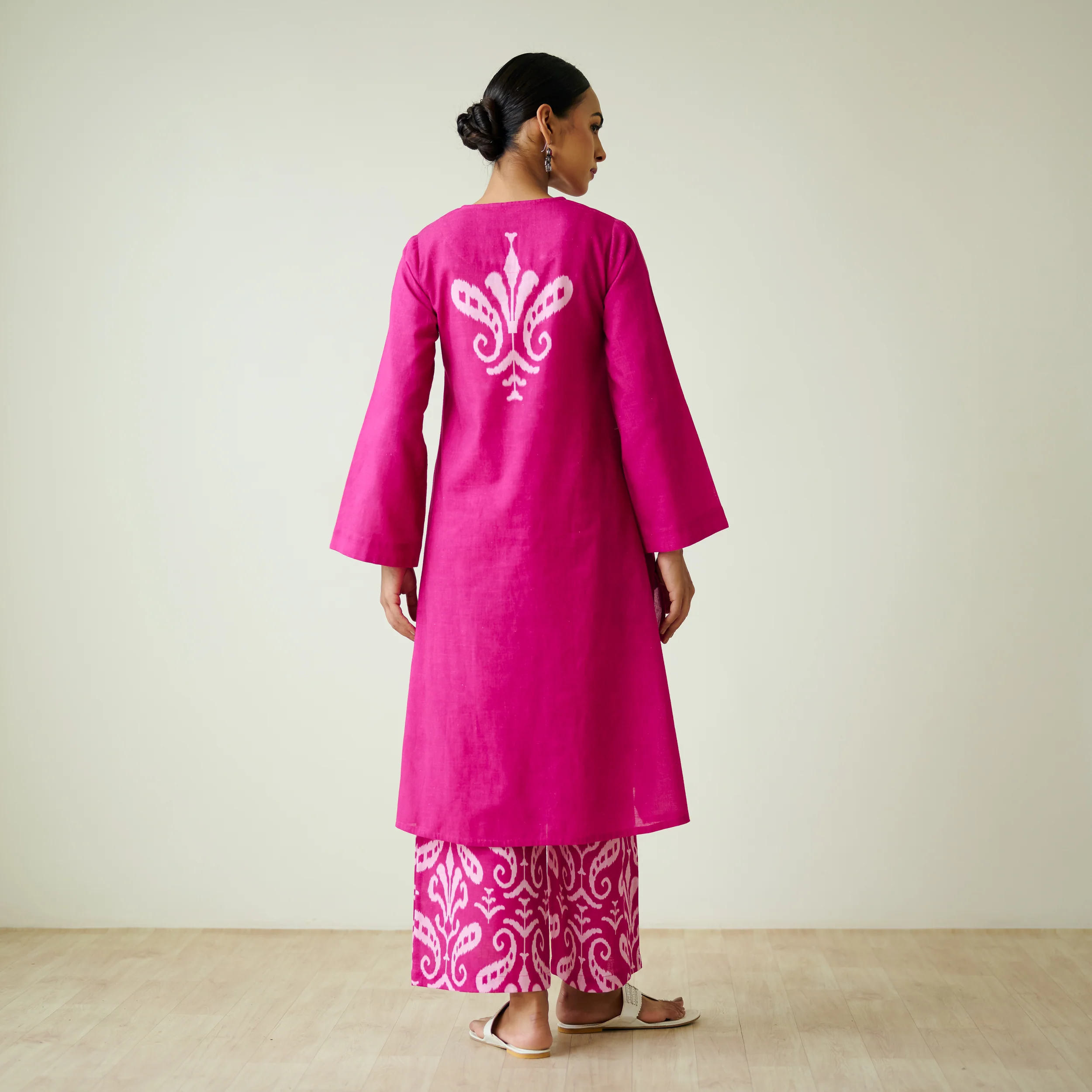 Resha Slub Cotton Kurta Set with Mukaish Work - Pink - Image 6