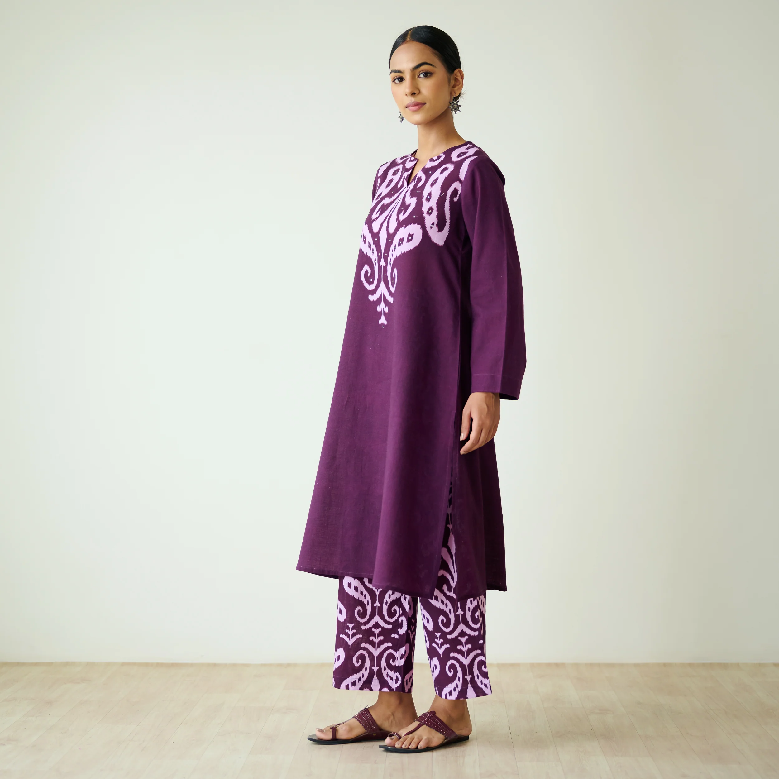 Resha Slub Cotton Kurta Set with Mukaish Work - Violet - Image 6