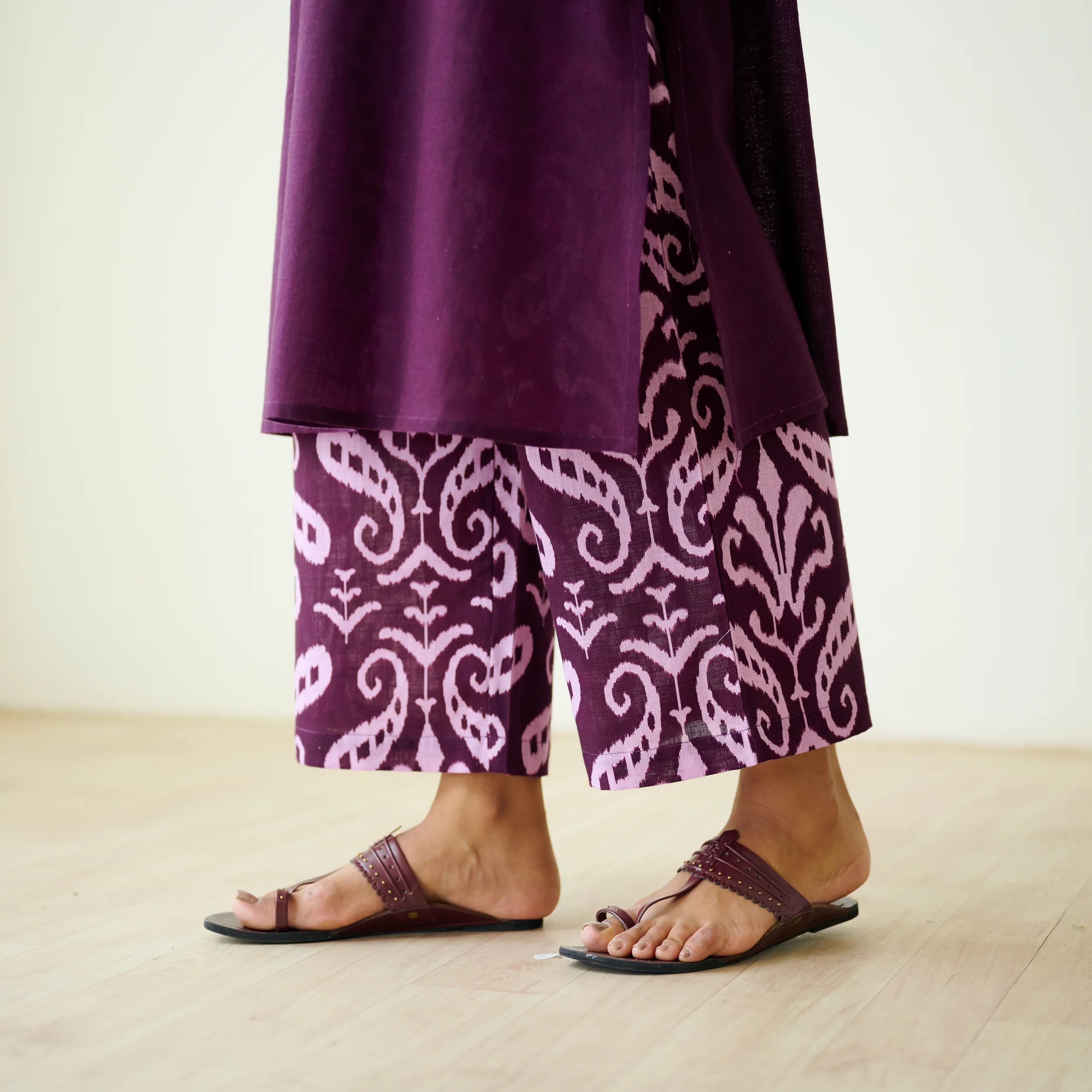 Resha Slub Cotton Kurta Set with Mukaish Work - Violet - Image 8