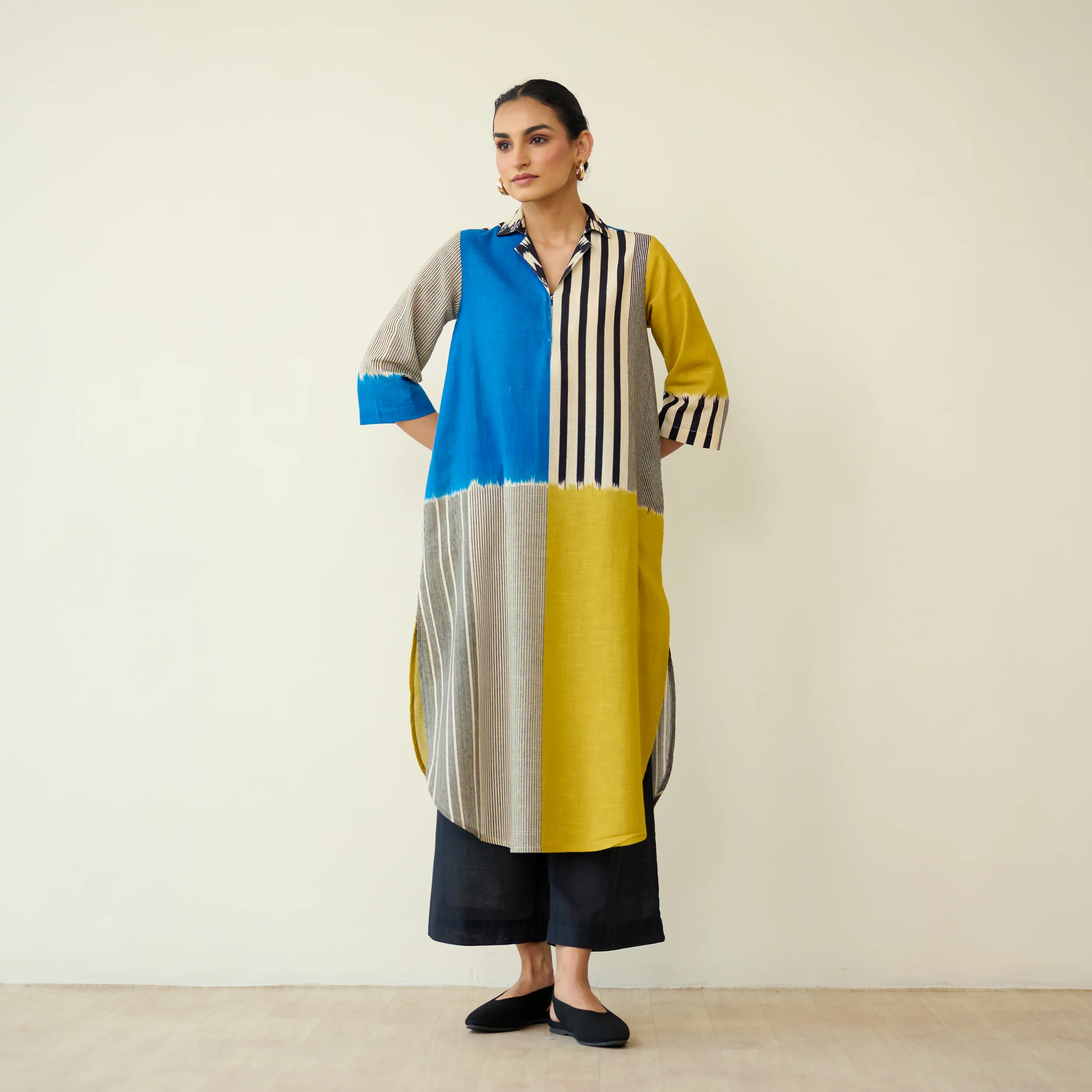 Retro Slub Cotton Statement Kurta - Electric Blue & Ochre Yellow - Image 3